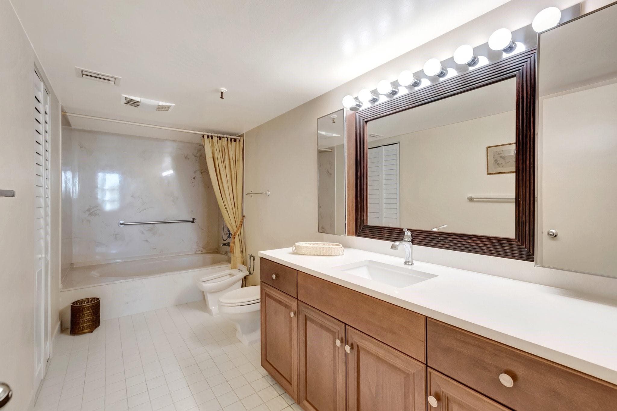 5260 NW 2nd Avenue 504, Boca Raton, FL 33487 — photo 9 of 24