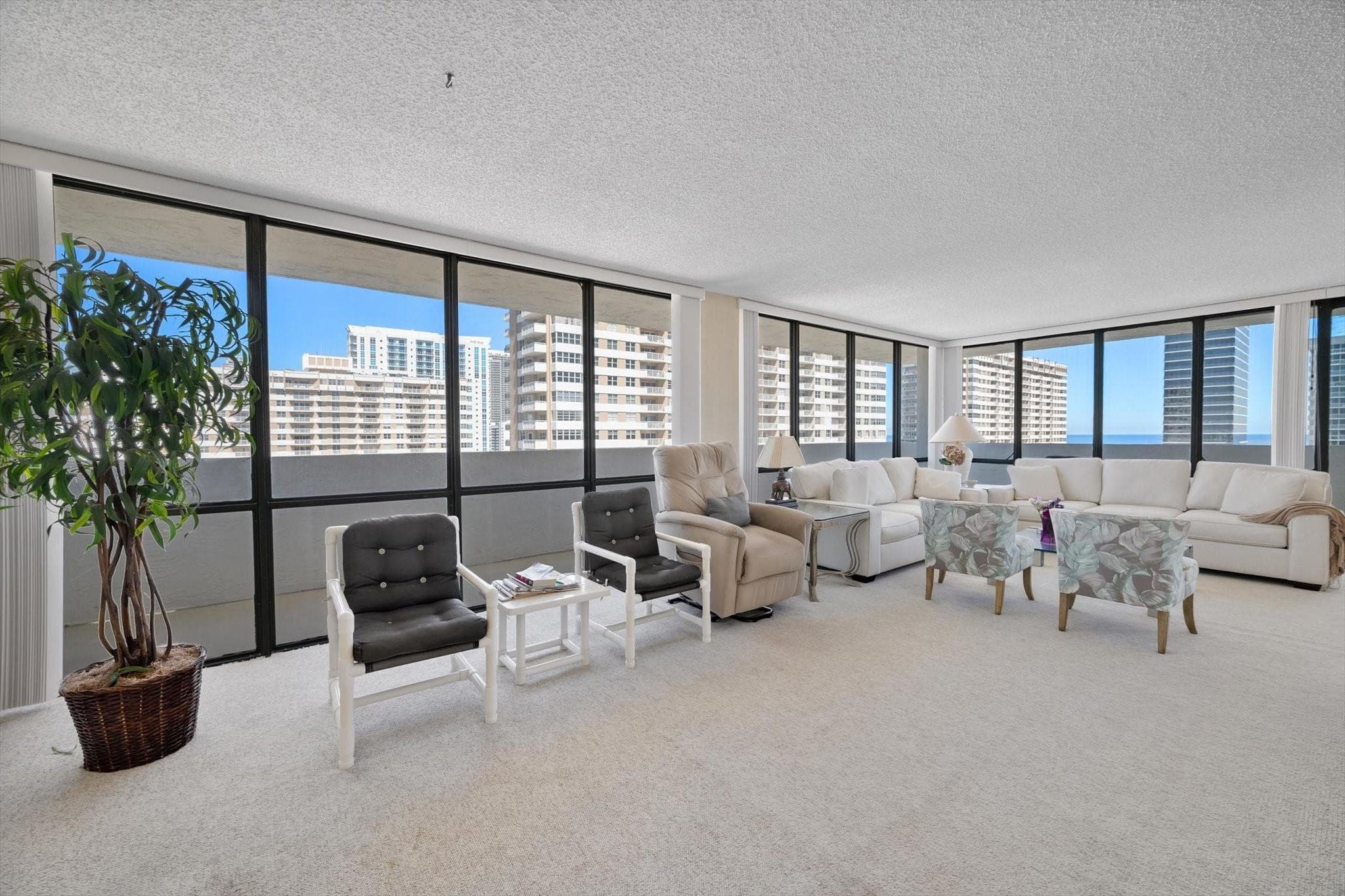 2017 S Ocean Drive Ph1, Hallandale Beach, FL 33009 — photo 7 of 45