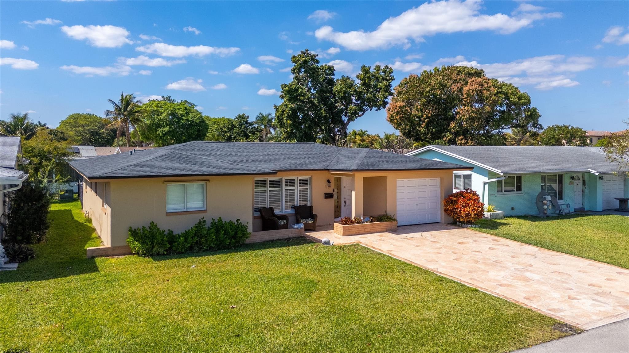 5607 NW 49th Avenue, Tamarac, FL 33319 — photo 2 of 30