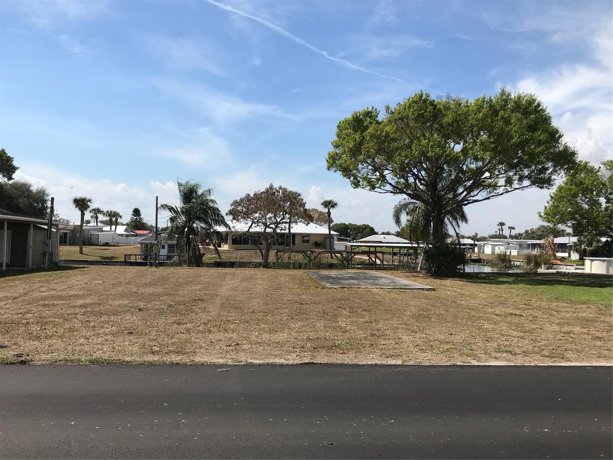 1460 Lake Drive, Okeechobee, FL 34974 — photo 1 of 1