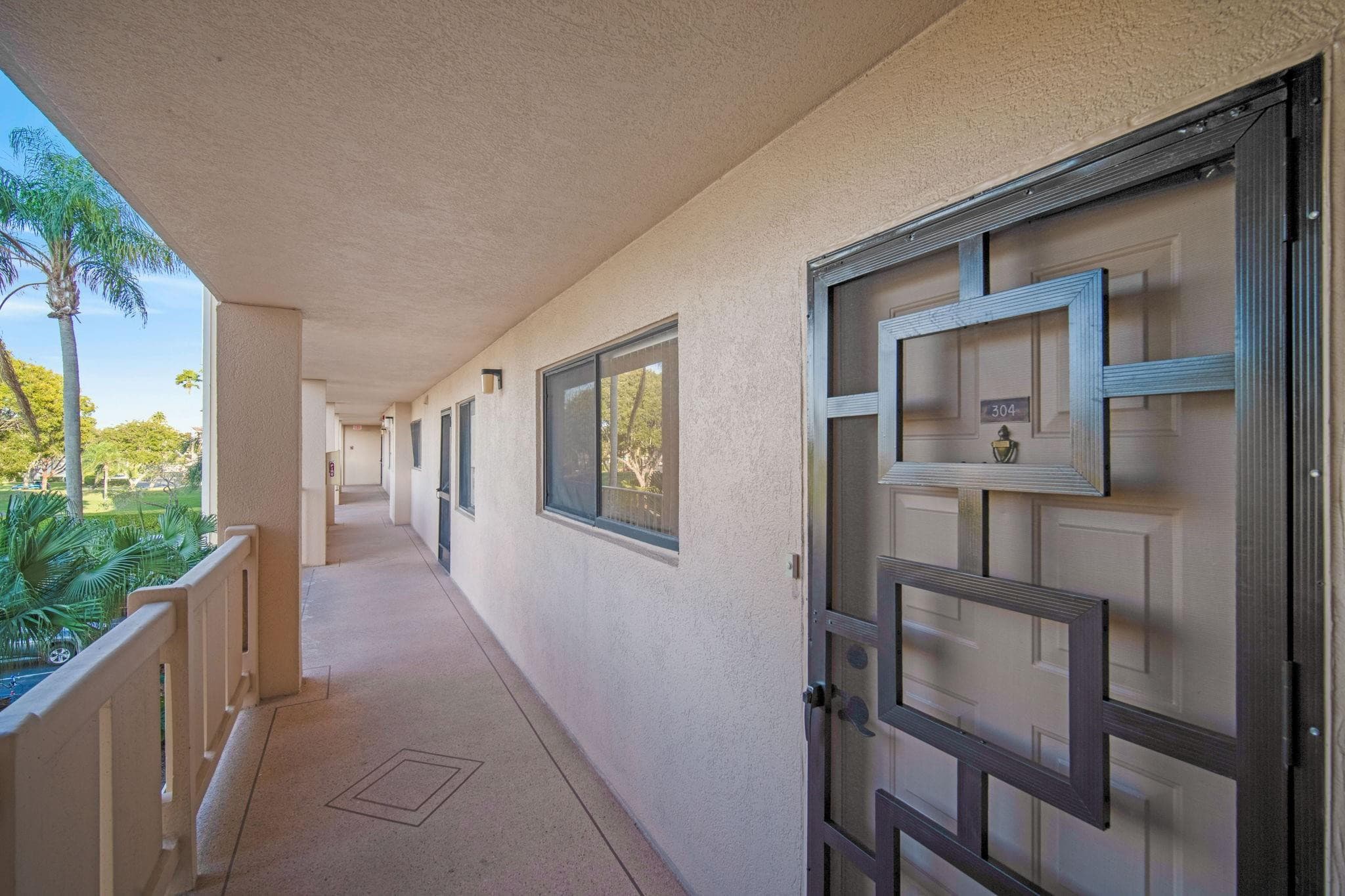 6866 Huntington Lane 304, Delray Beach, FL 33446 — photo 9 of 60