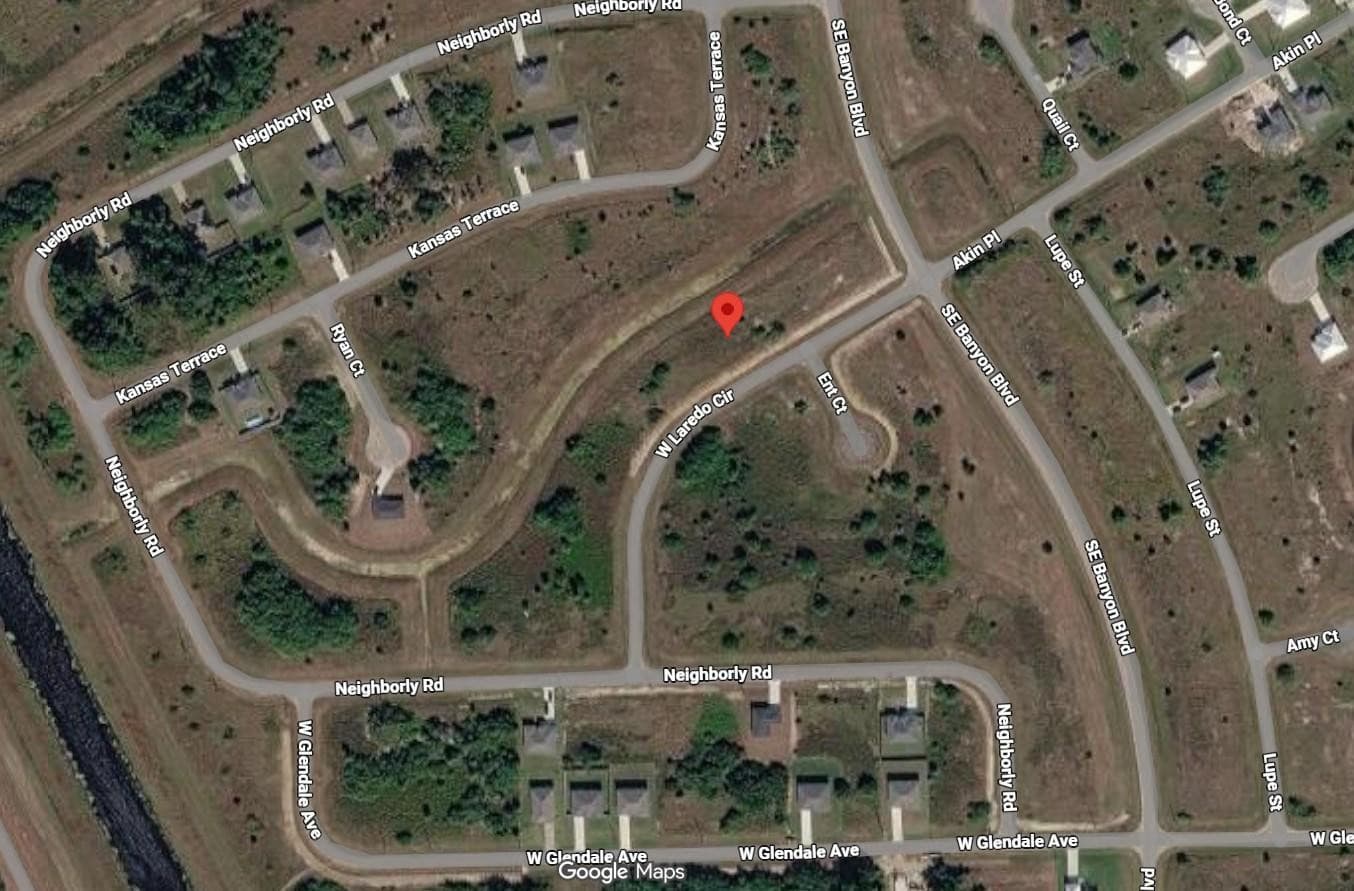406 Meredith Place, Banyan Village, FL 33935 — photo
