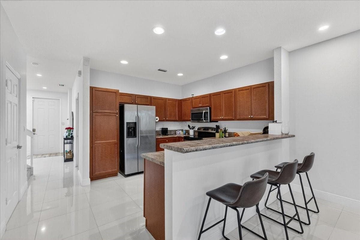 3262 NW 31st Terrace, Oakland Park, FL 33309 — photo 7 of 28