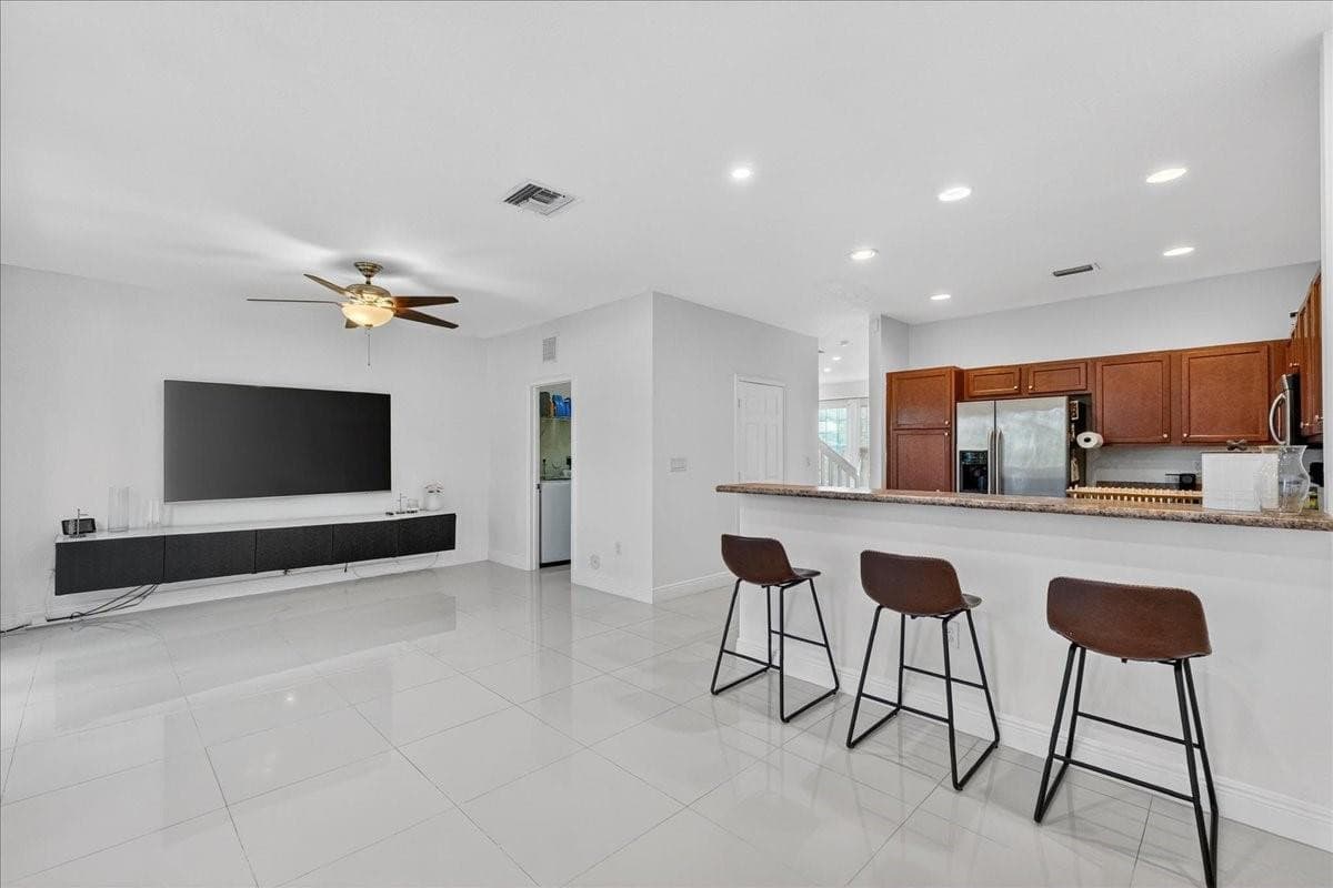 3262 NW 31st Terrace, Oakland Park, FL 33309 — photo 12 of 28