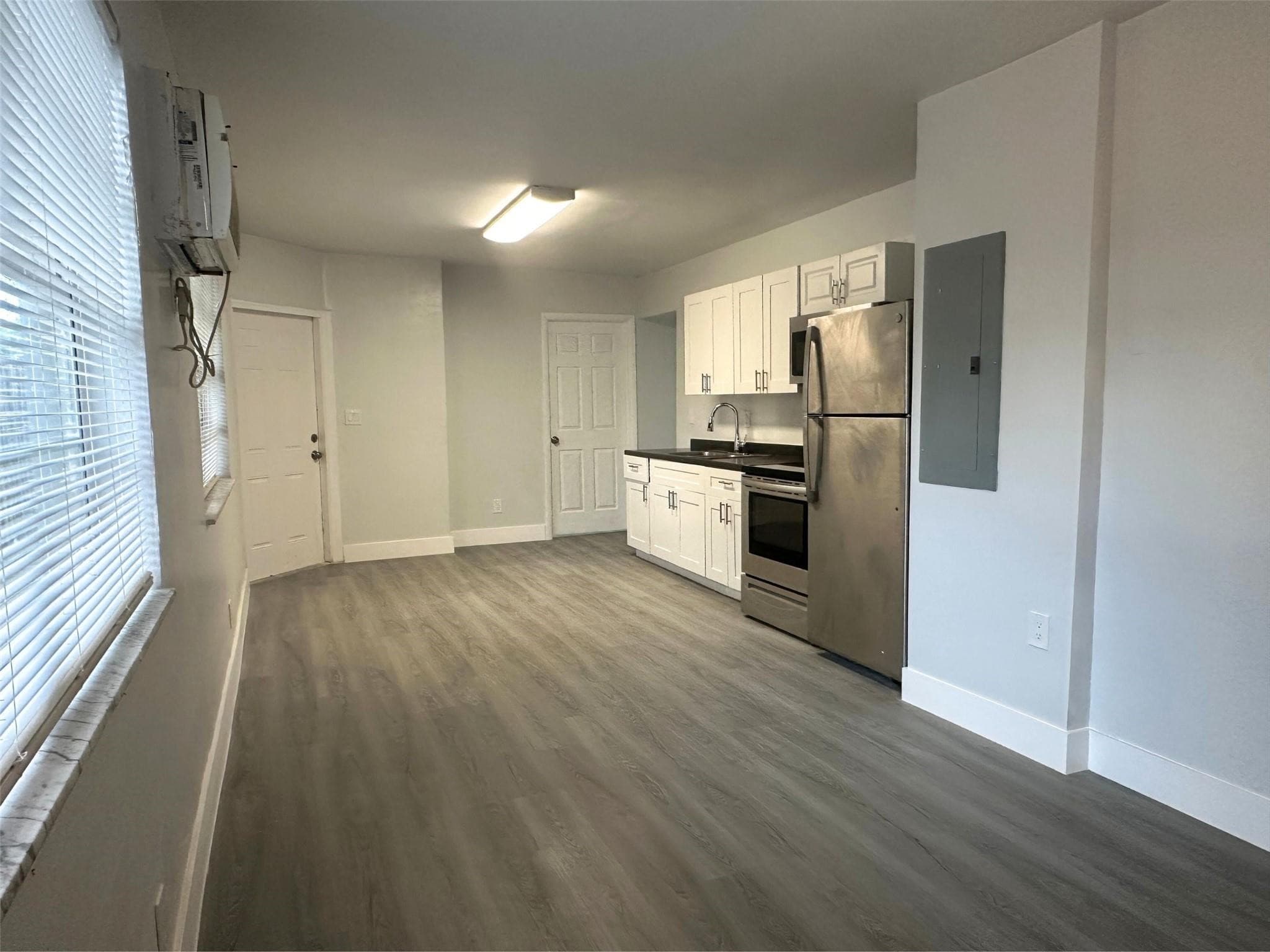 1390 Riverland Road, Fort Lauderdale, FL 33312 — photo 14 of 34