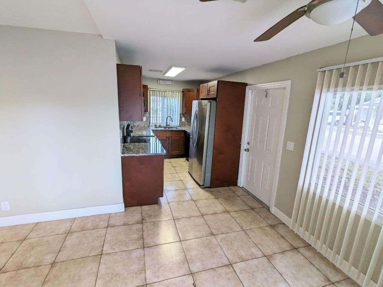 141 NW 10th Street, Pompano Beach, FL 33060 — photo 6 of 24