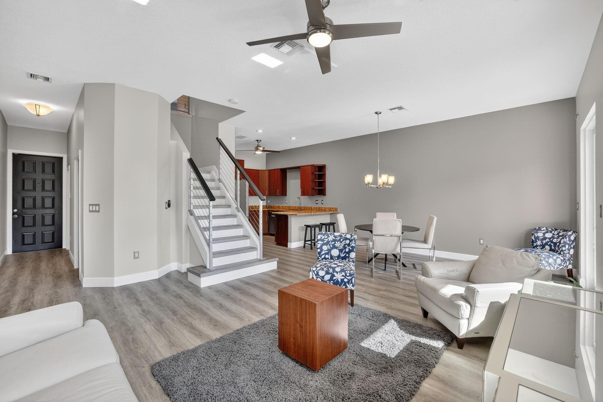 3024 NE 5th Terrace 10, Wilton Manors, FL 33334 — photo 4 of 44