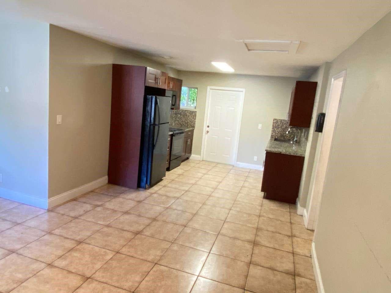 141 NW 10th Street, Pompano Beach, FL 33060 — photo 15 of 24