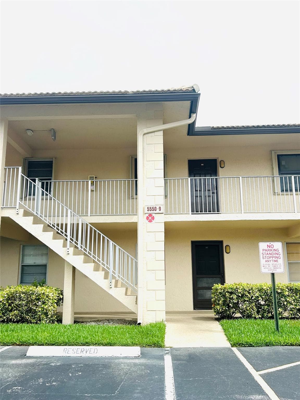5550 Lakeside Drive 203, Margate, FL 33063 — photo 1 of 30