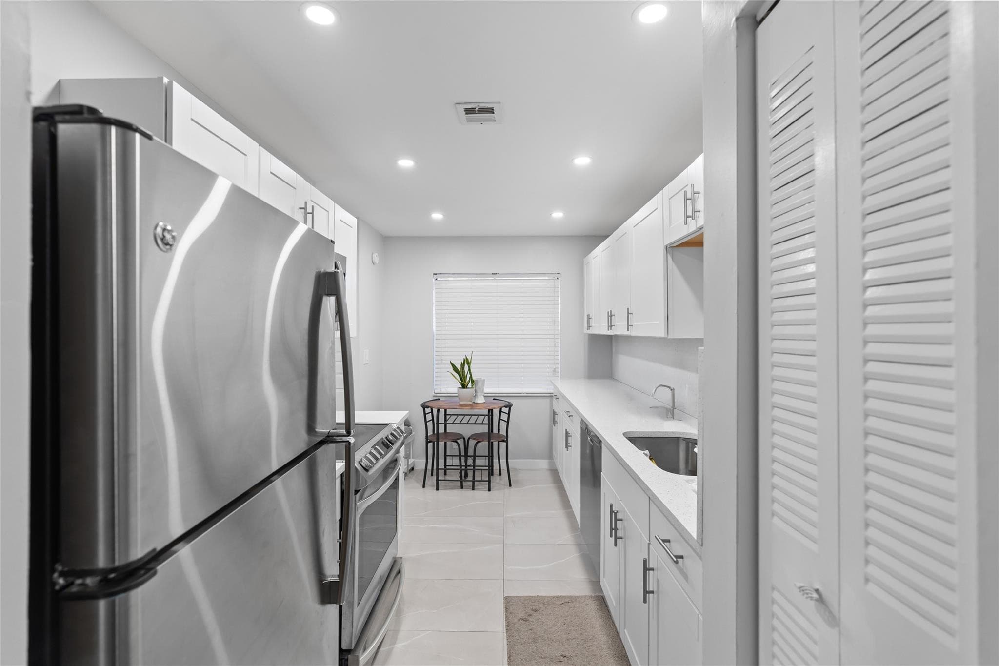 1335 NW 94th Way 1335, Coral Springs, FL 33071 — photo 5 of 35