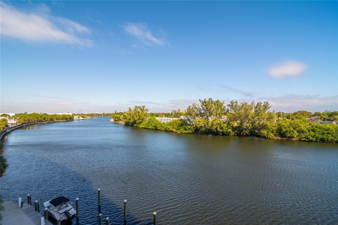 1180 N Federal Highway 1103, Fort Lauderdale, FL 33304 — photo 33 of 75