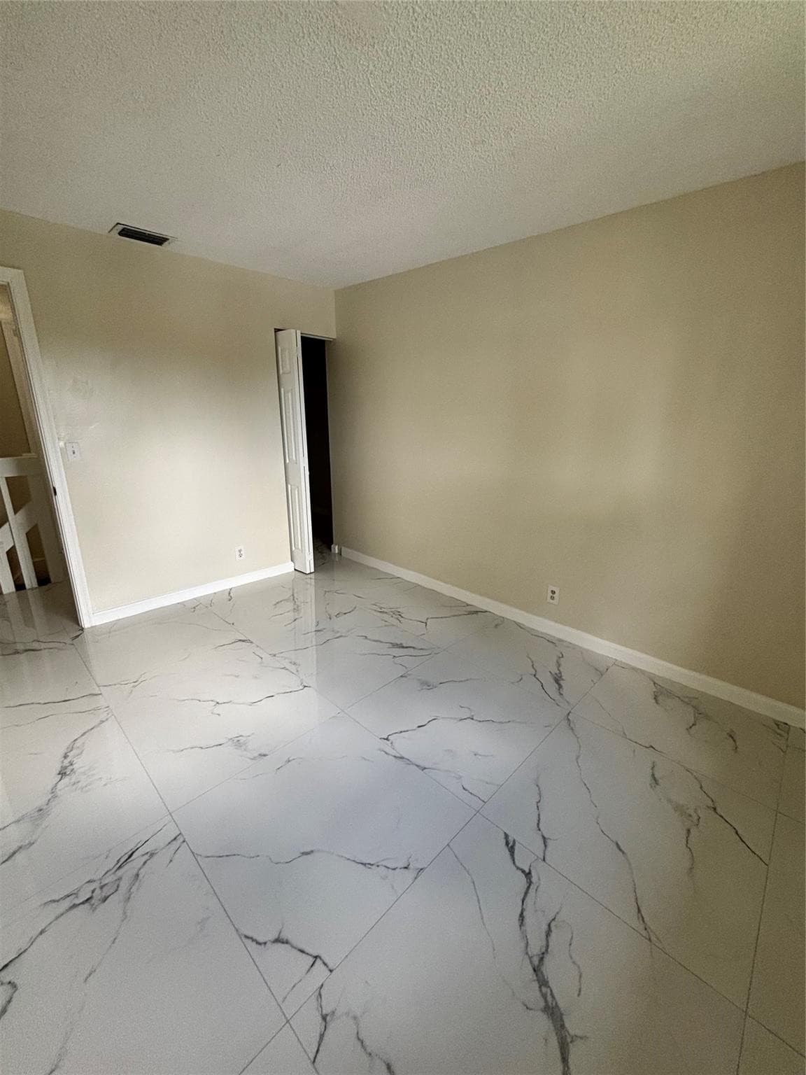 224 San Remo Boulevard 224, North Lauderdale, FL 33068 — photo 26 of 40
