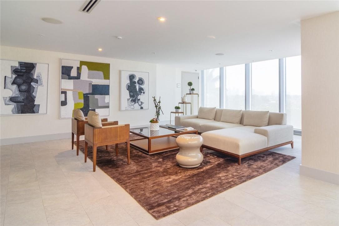 1180 N Federal Highway 1103, Fort Lauderdale, FL 33304 — photo 48 of 75