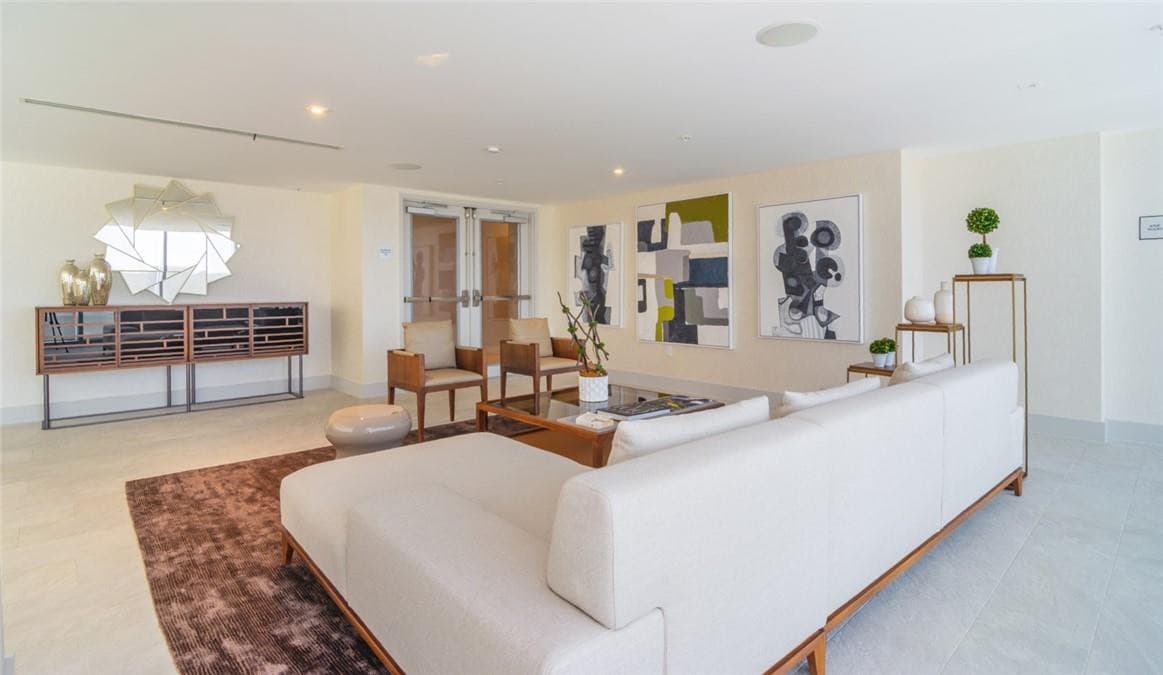 1180 N Federal Highway 1103, Fort Lauderdale, FL 33304 — photo 49 of 75