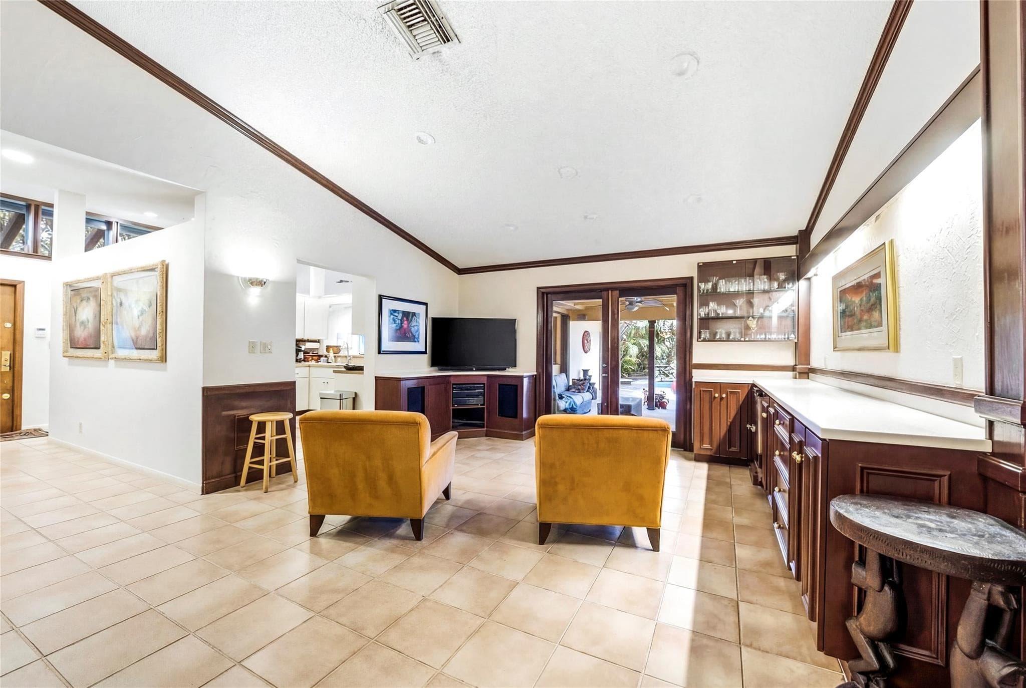 1711 SW 30th Place, Fort Lauderdale, FL 33315 — photo 8 of 47