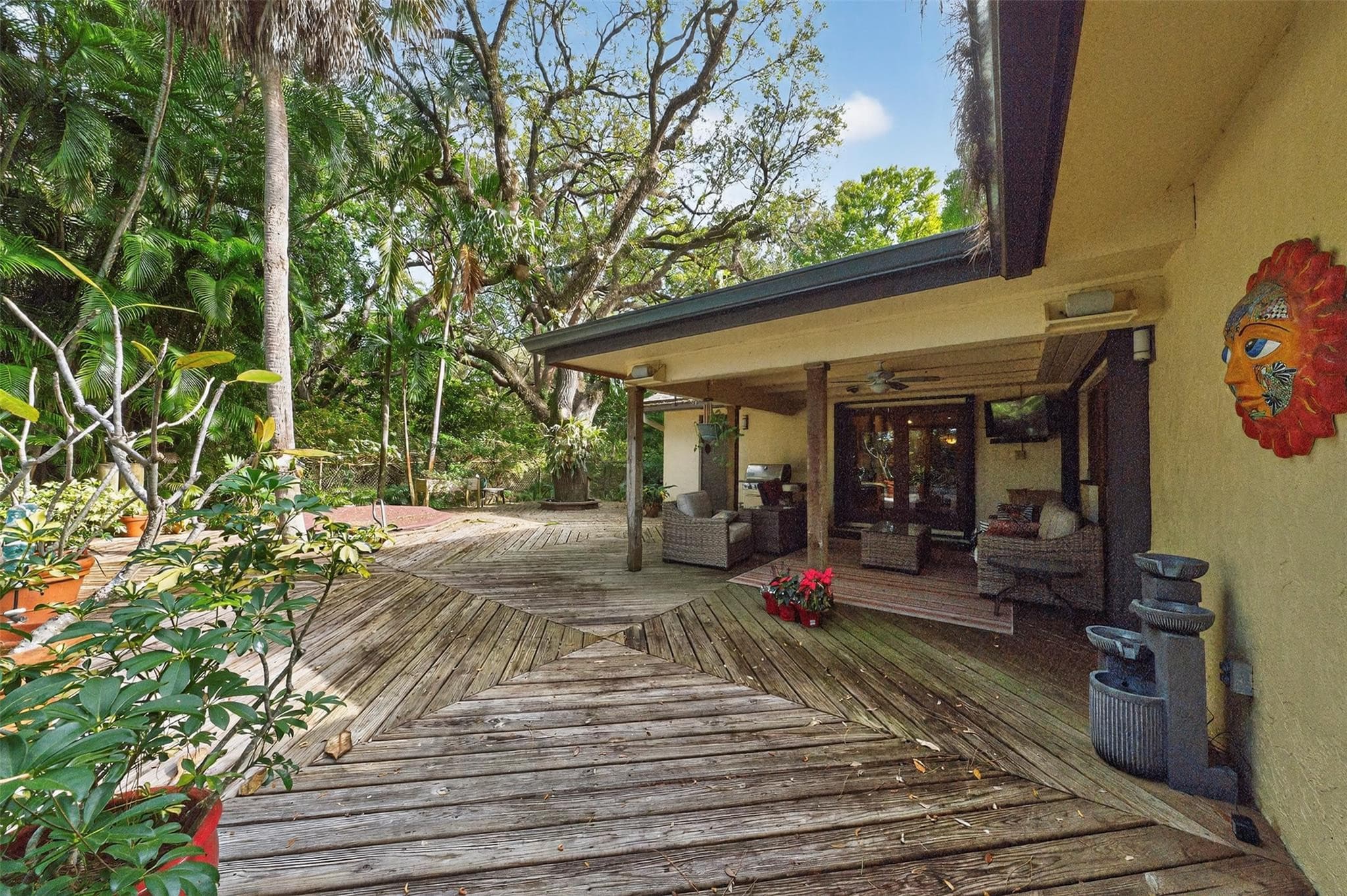 1711 SW 30th Place, Fort Lauderdale, FL 33315 — photo 13 of 47