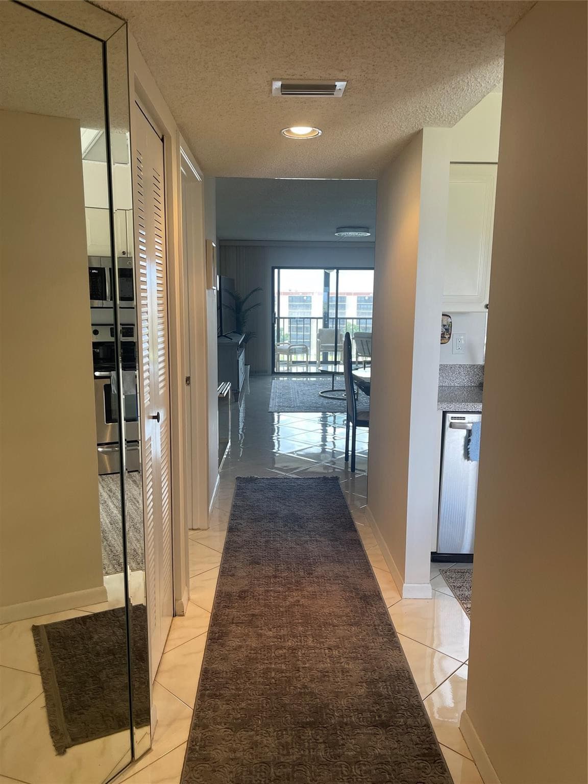 7290 Kinghurst Drive 801, Delray Beach, FL 33446 — photo 4 of 21