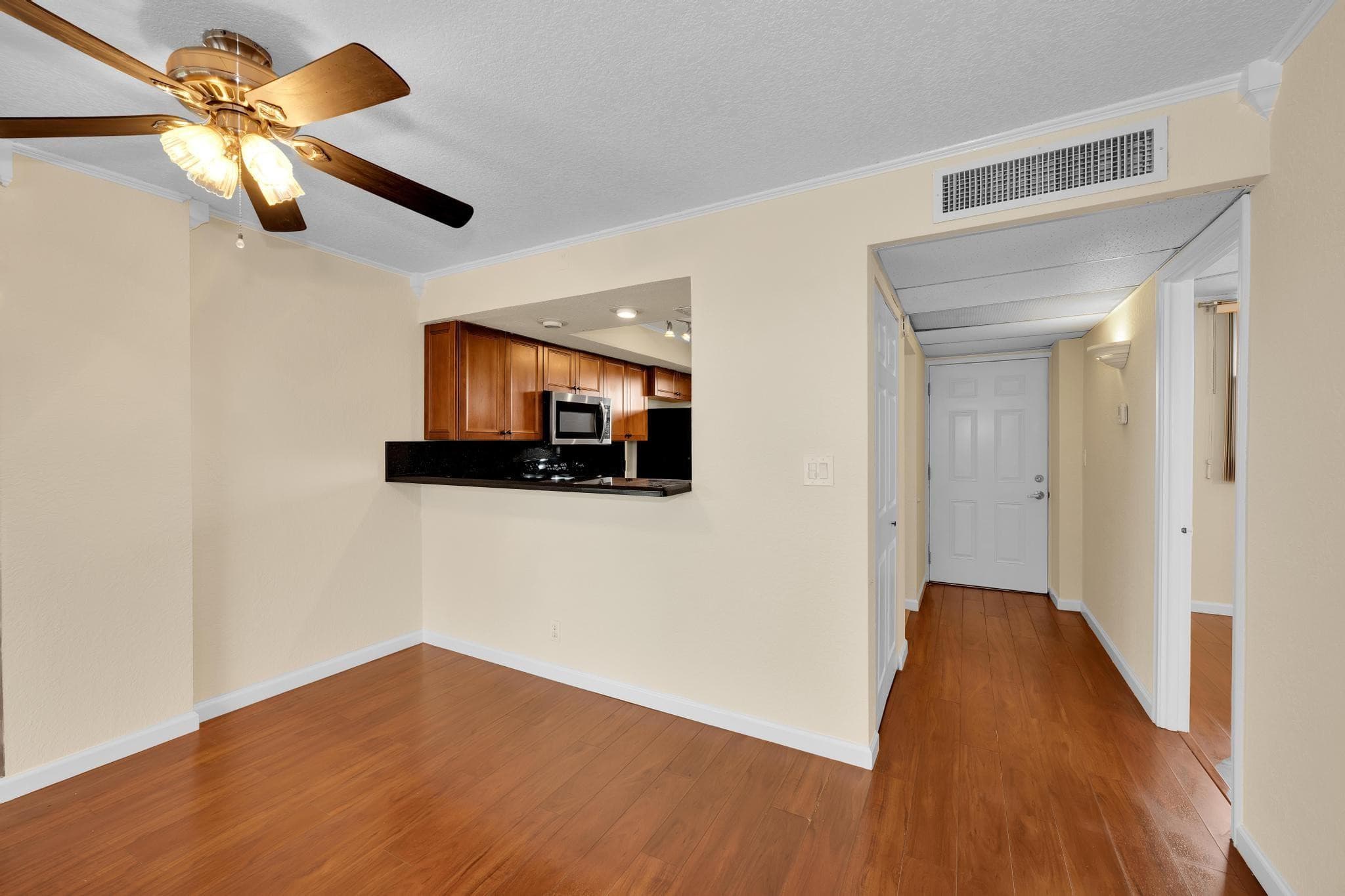 118 Royal Park Drive 4G, Oakland Park, FL 33309 — photo 4 of 31