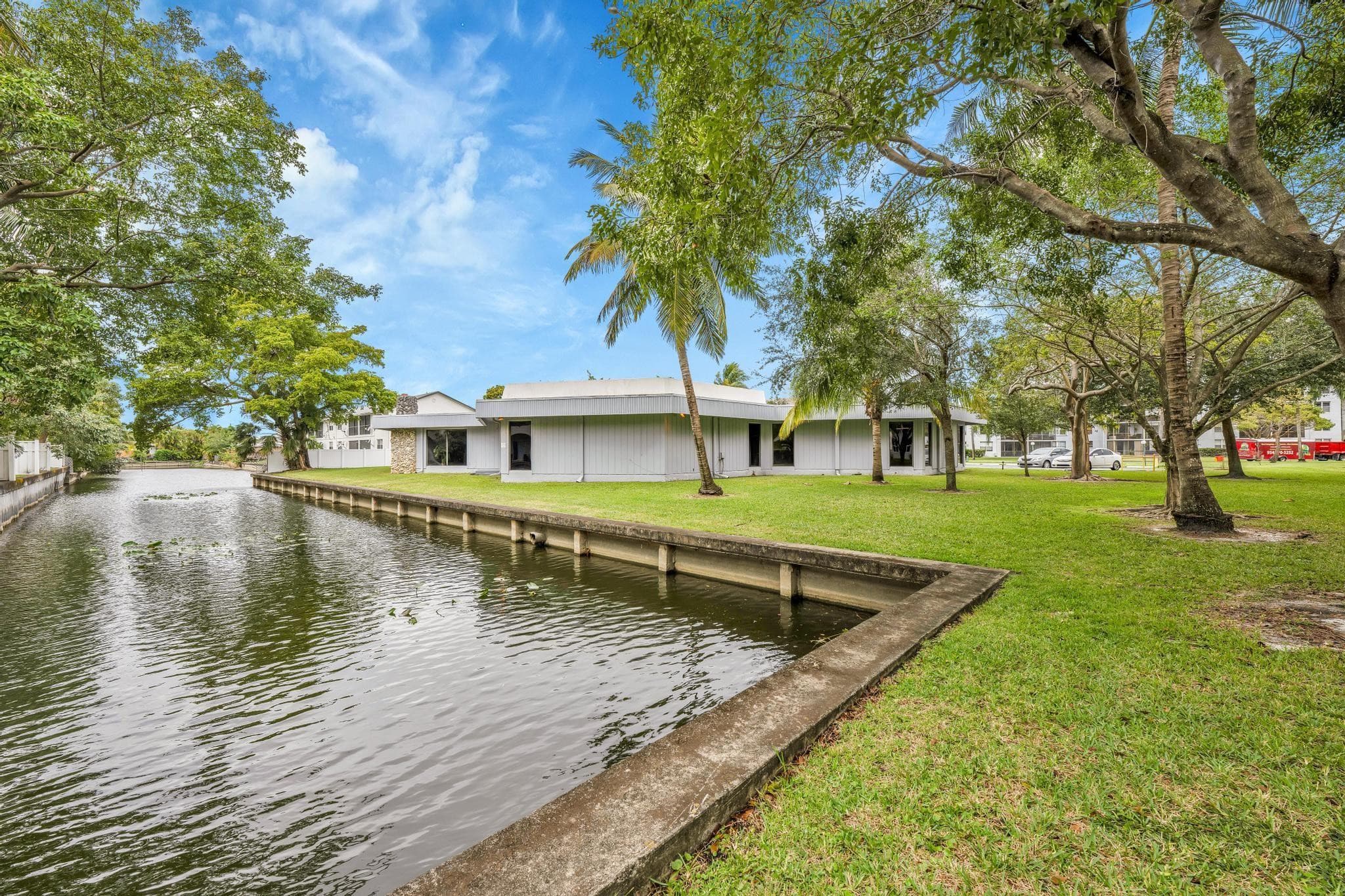 118 Royal Park Drive 4G, Oakland Park, FL 33309 — photo 30 of 31