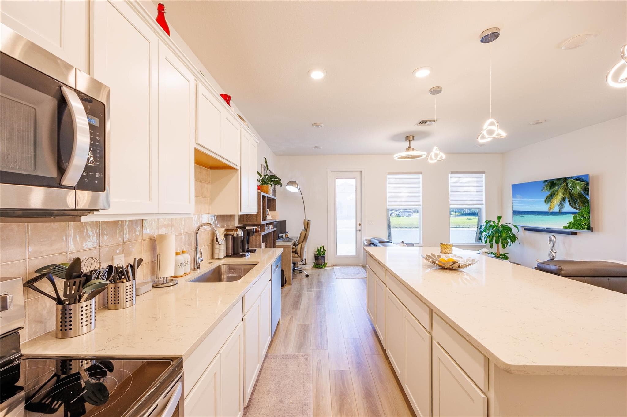 6132 Rancho Lane 6132, West Palm Beach, FL 33415 — photo 16 of 72