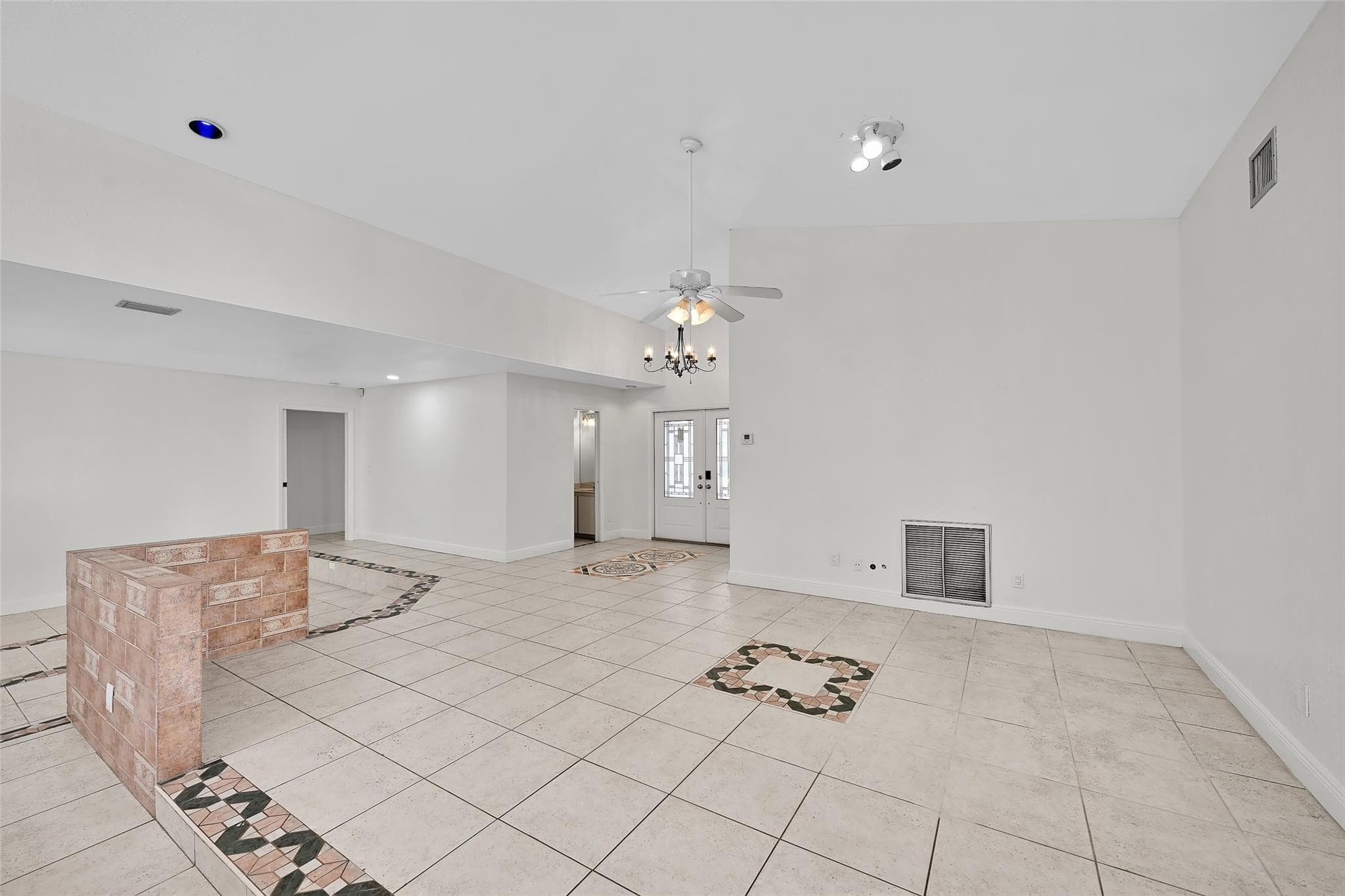 11136 NW 1st Place, Coral Springs, FL 33071 — photo 11 of 40