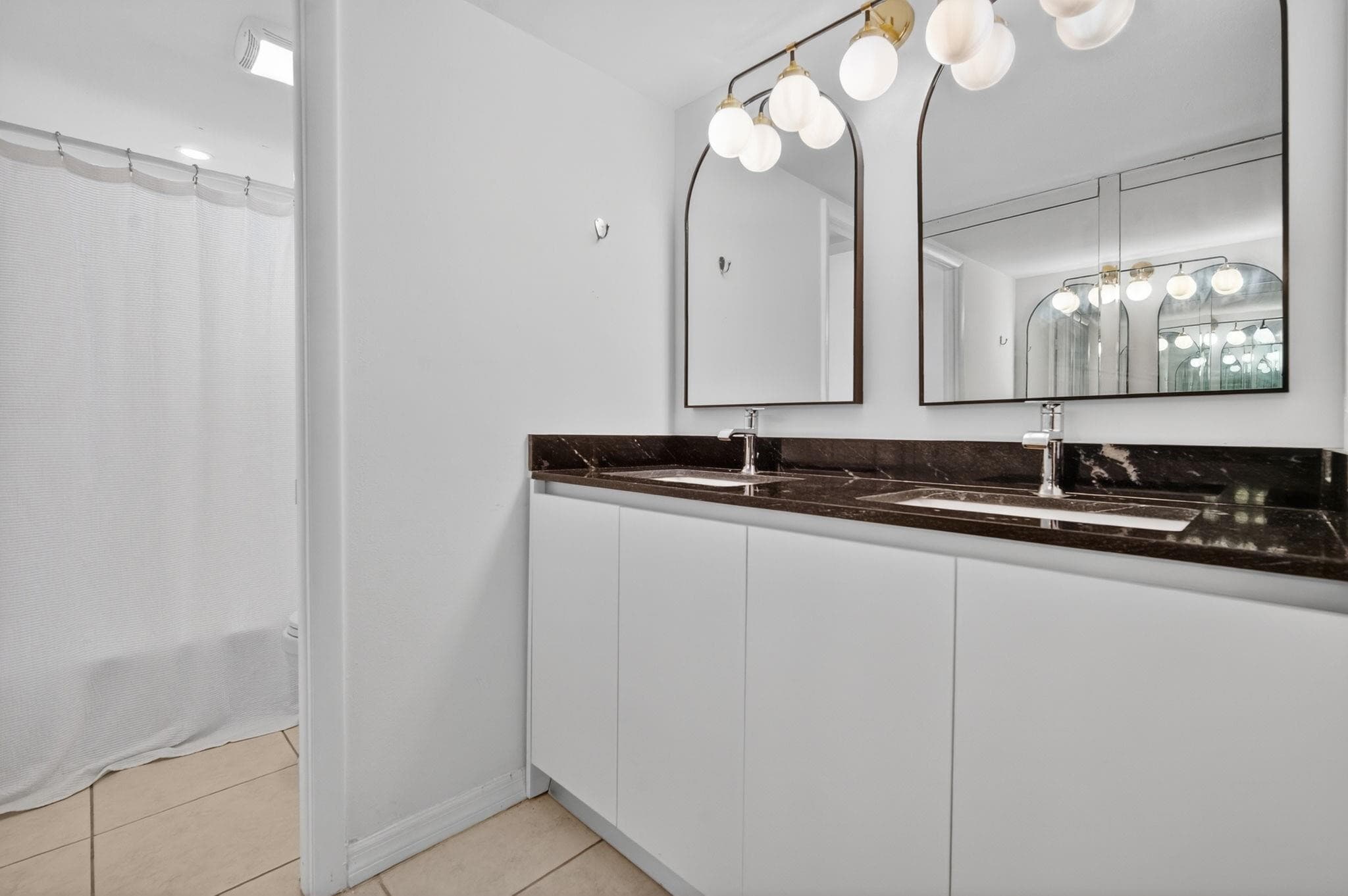 3900 N Hills Drive 306, Hollywood, FL 33021 — photo 11 of 18