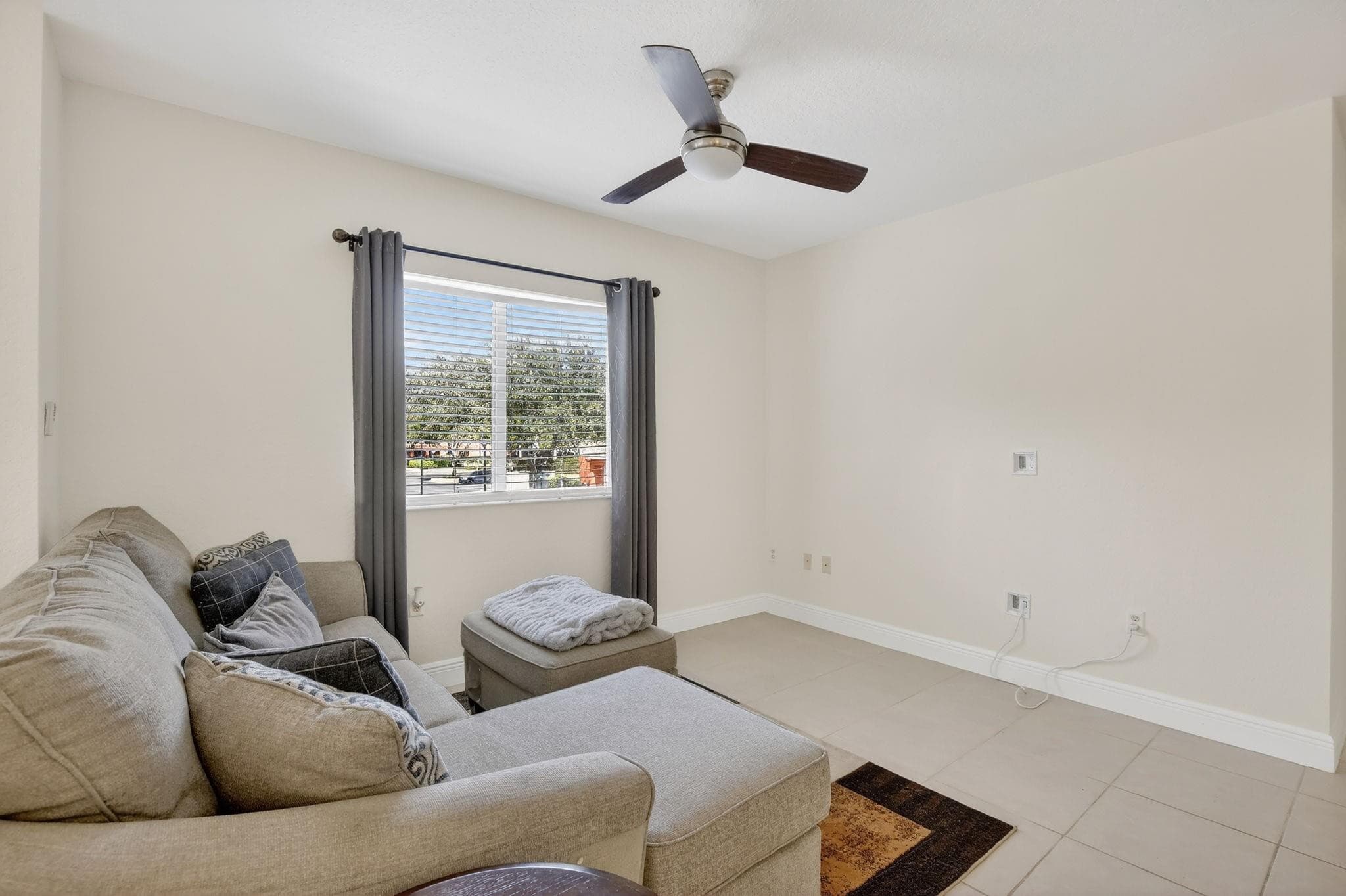 7400 Palomino Drive 524, Hollywood, FL 33024 — photo 12 of 36