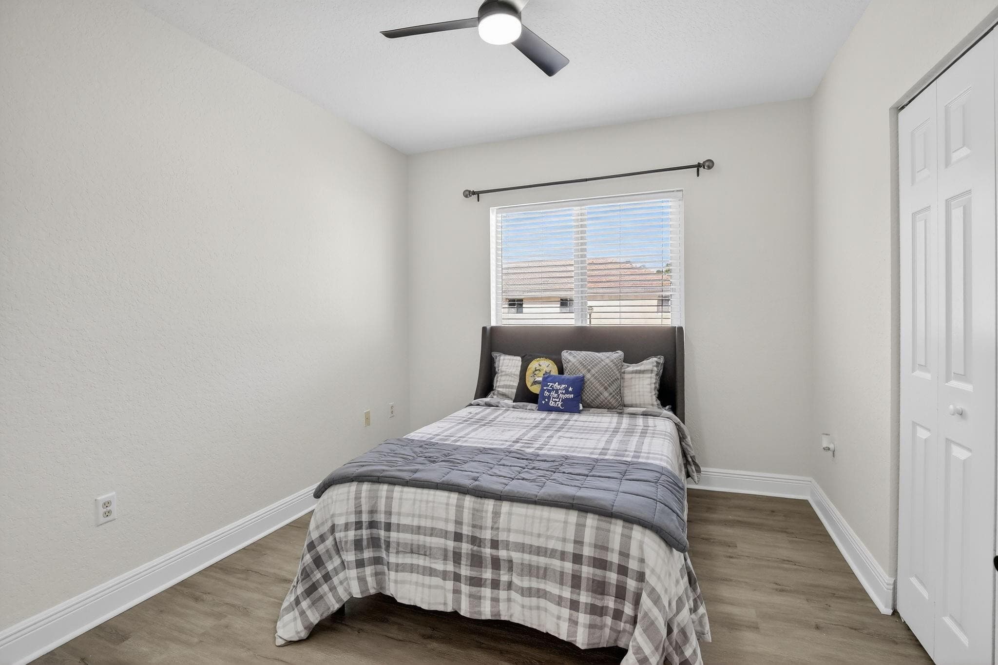 7400 Palomino Drive 524, Hollywood, FL 33024 — photo 24 of 36