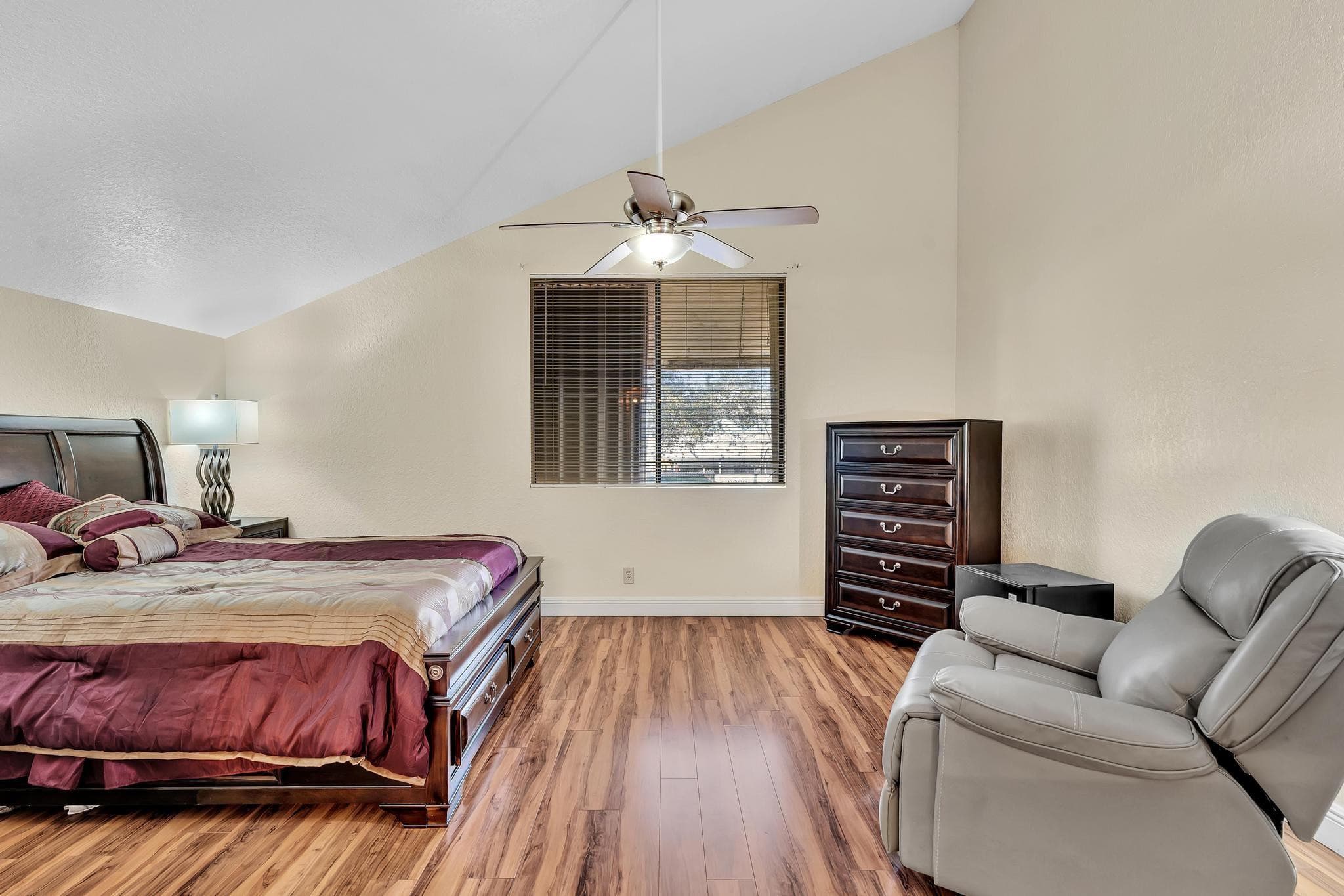 10240 NW 33rd Place, Sunrise, FL 33351 — photo 9 of 41