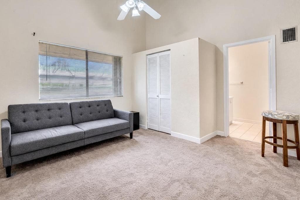10240 NW 33rd Place, Sunrise, FL 33351 — photo 17 of 41