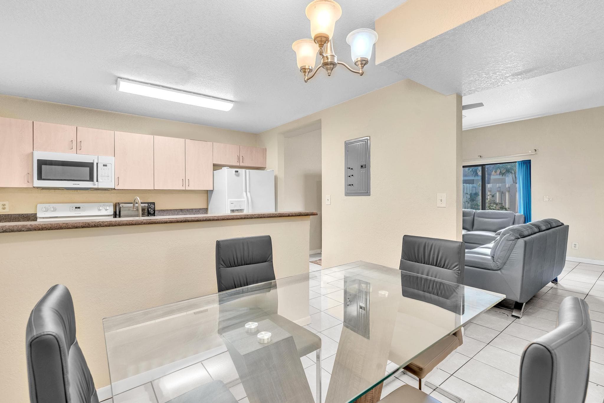 10240 NW 33rd Place, Sunrise, FL 33351 — photo 22 of 41