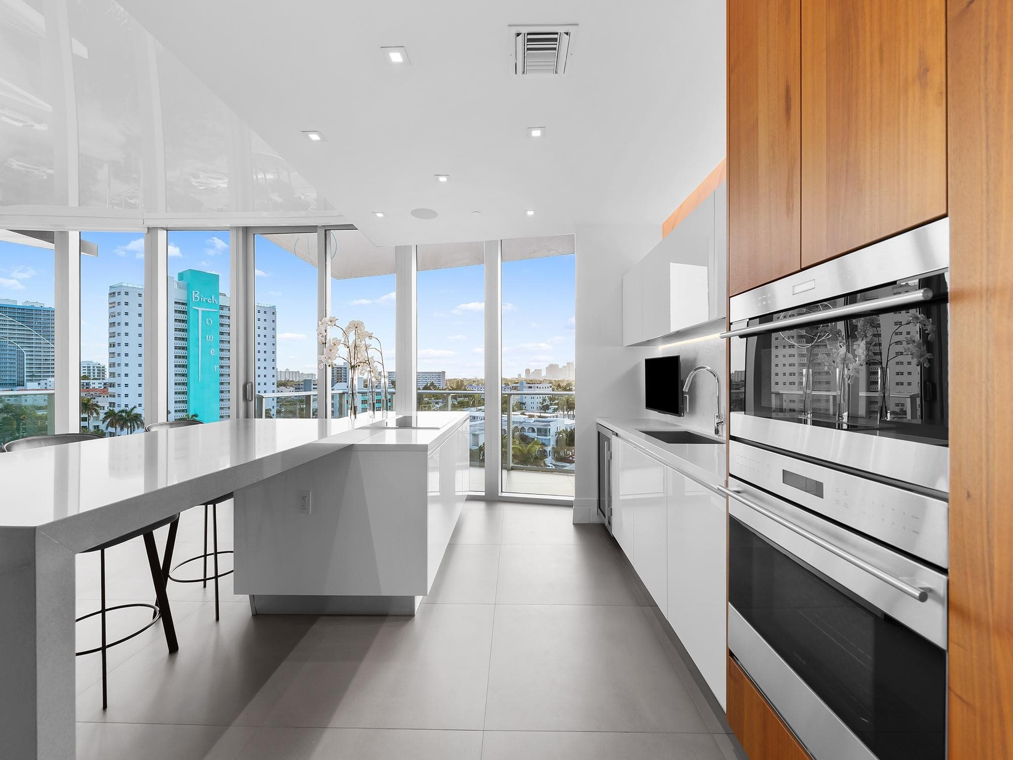 701 N Fort Lauderdale Beach Boulevard 605, Fort Lauderdale, FL 33304 — photo 14 of 57