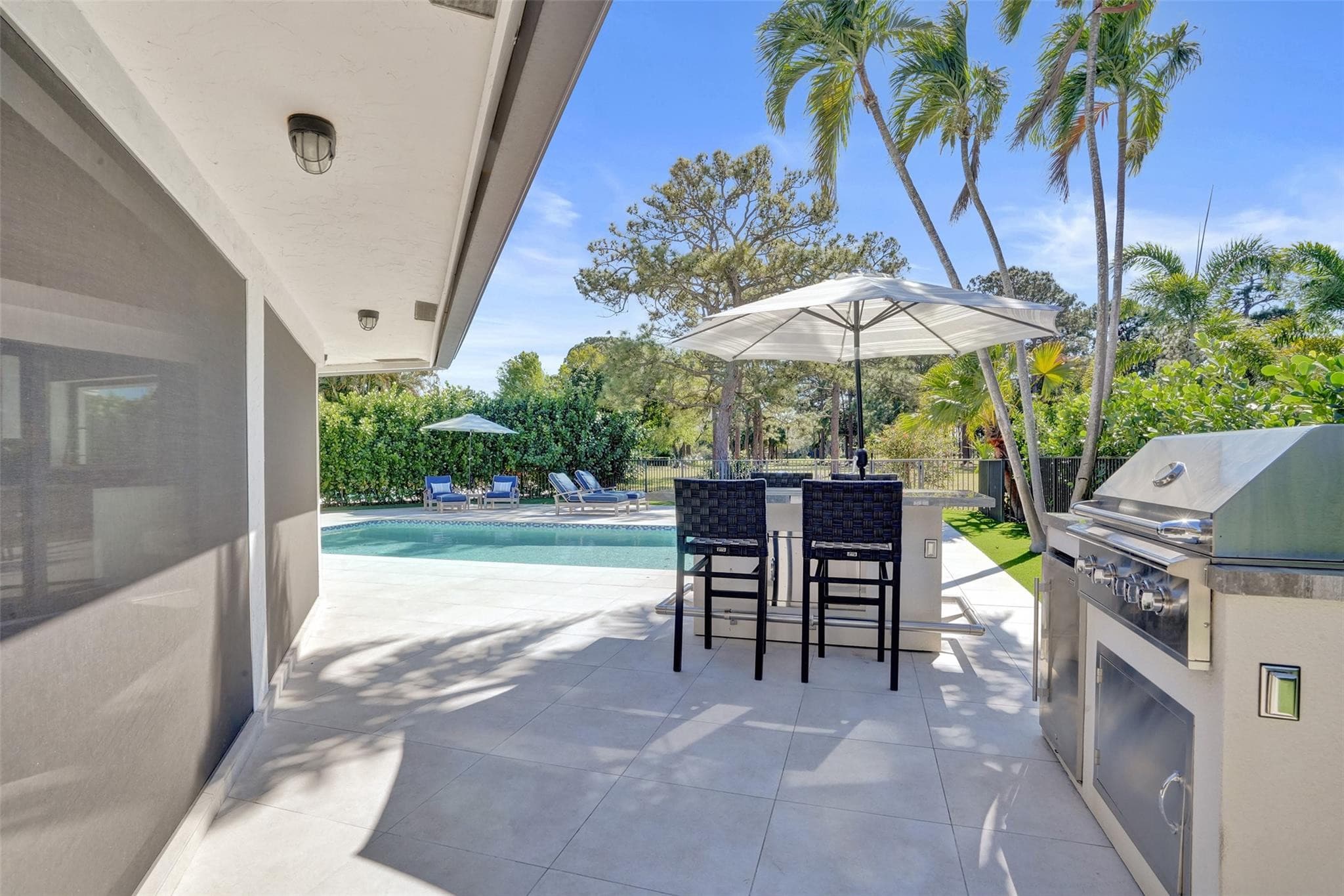 614 Lakewoode Circle W, Delray Beach, FL 33445 — photo 34 of 49