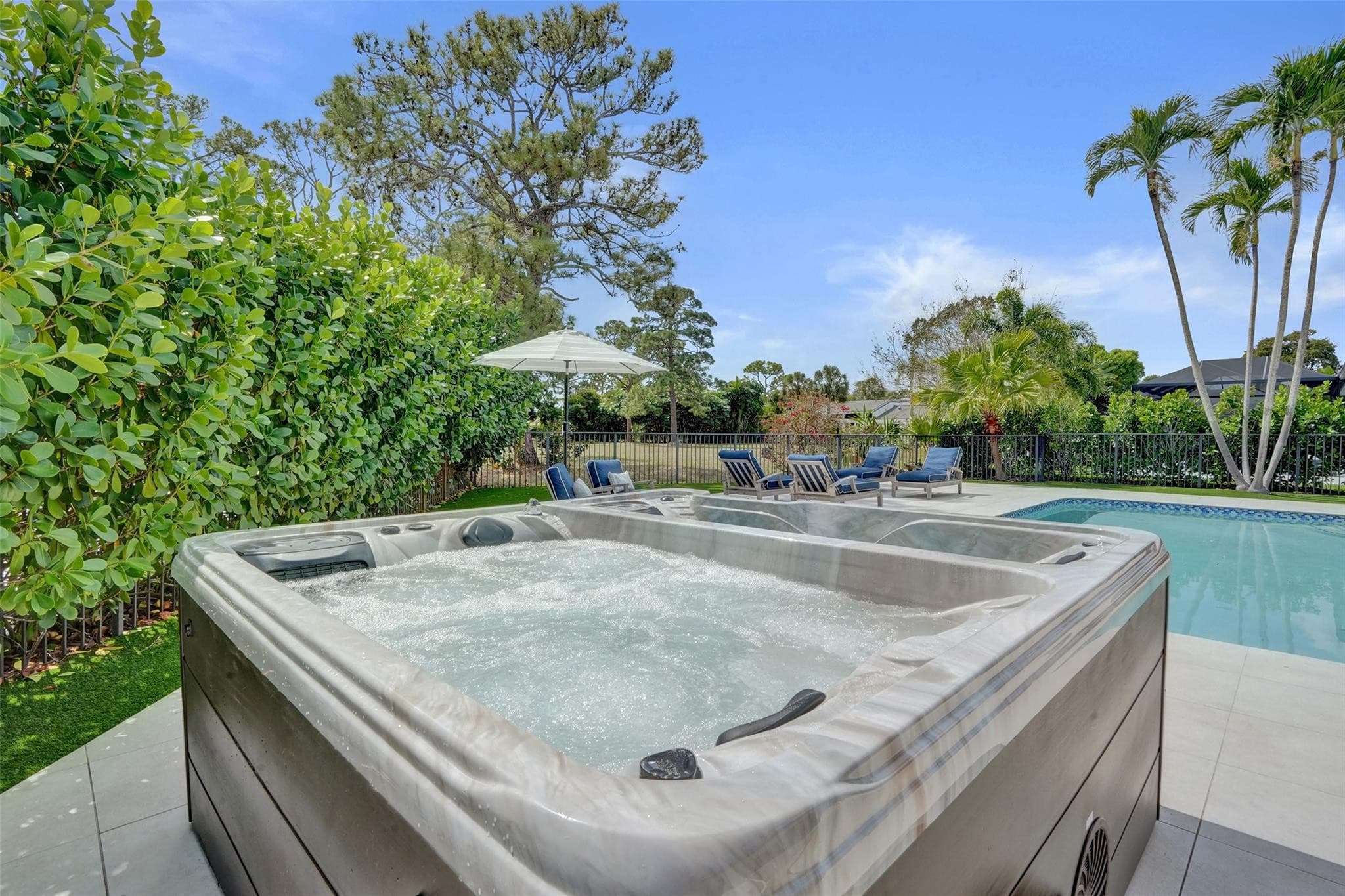 614 Lakewoode Circle W, Delray Beach, FL 33445 — photo 35 of 49