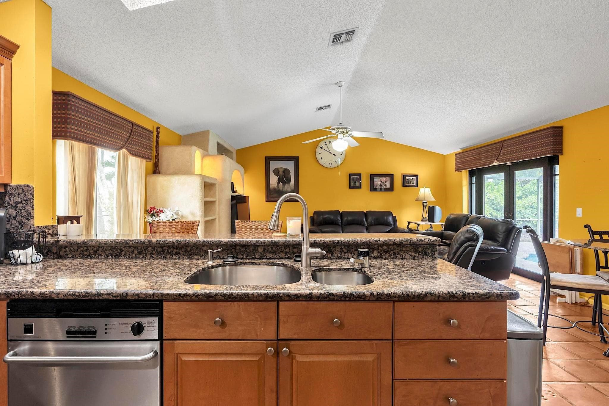 12121 NW 2nd Drive, Coral Springs, FL 33071 — photo 18 of 33