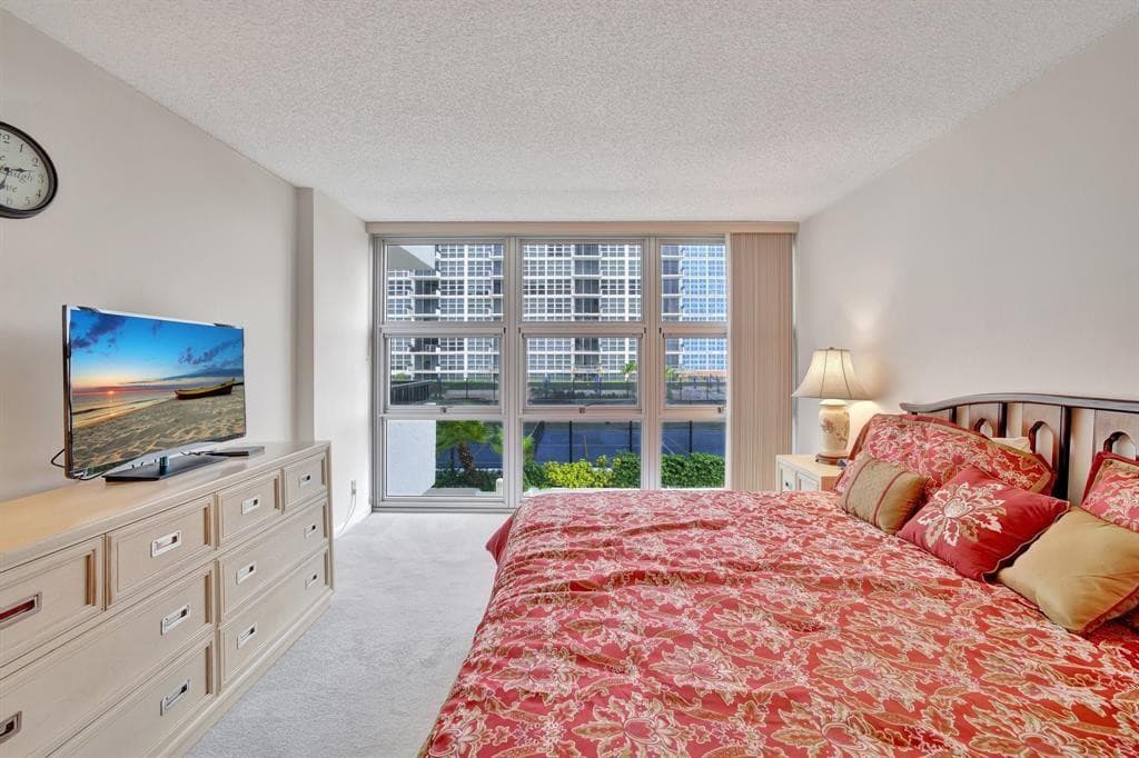 525 N Ocean Boulevard 522, Pompano Beach, FL 33062 — photo 18 of 43