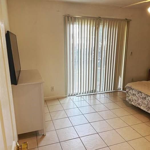 834 NW 3rd Avenue 1-2, Fort Lauderdale, FL 33311 — photo 14 of 25