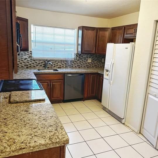 834 NW 3rd Avenue 1-2, Fort Lauderdale, FL 33311 — photo 23 of 25