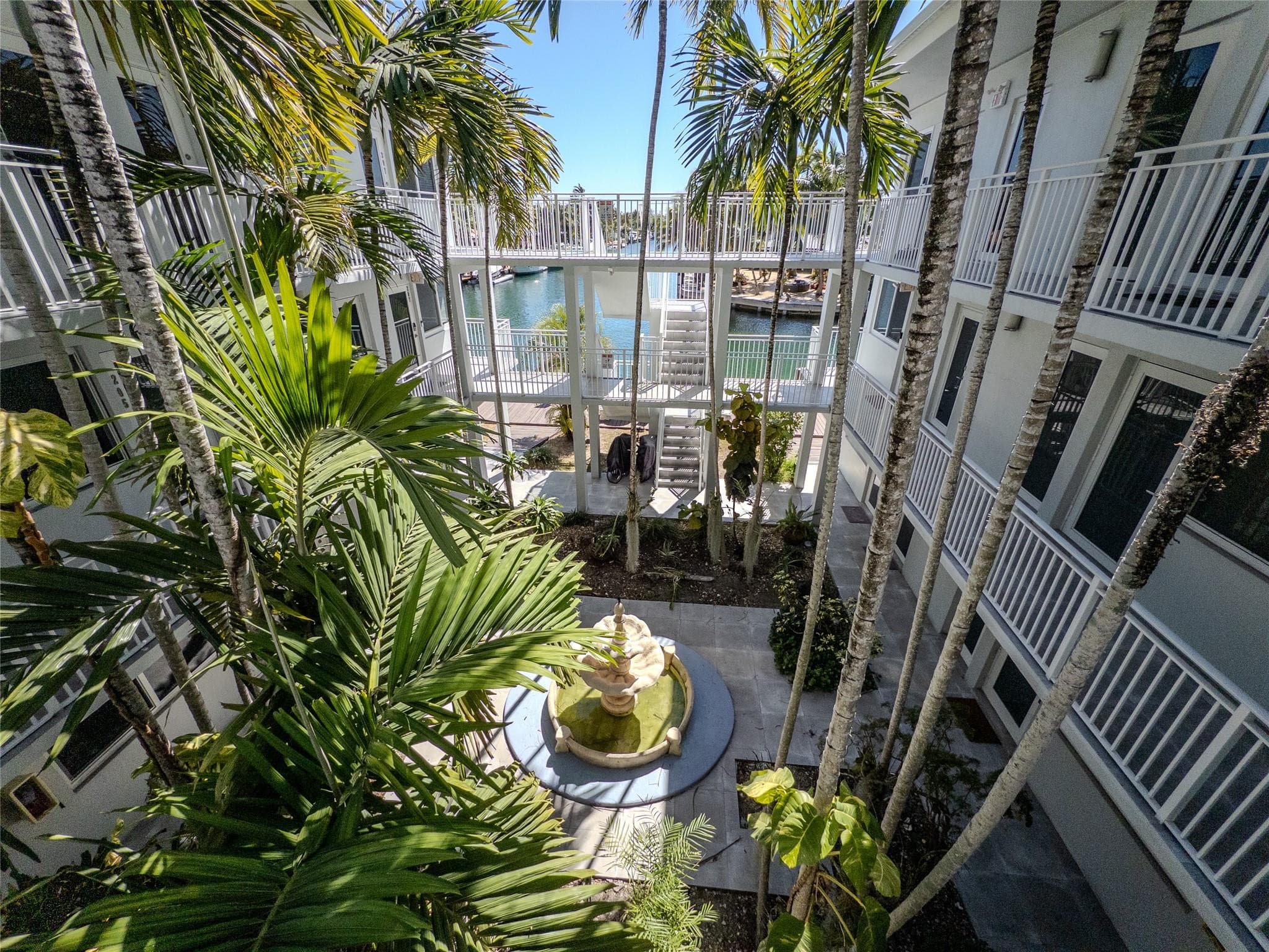 2430 NE 135th Street 302, North Miami, FL 33181 — photo 17 of 23