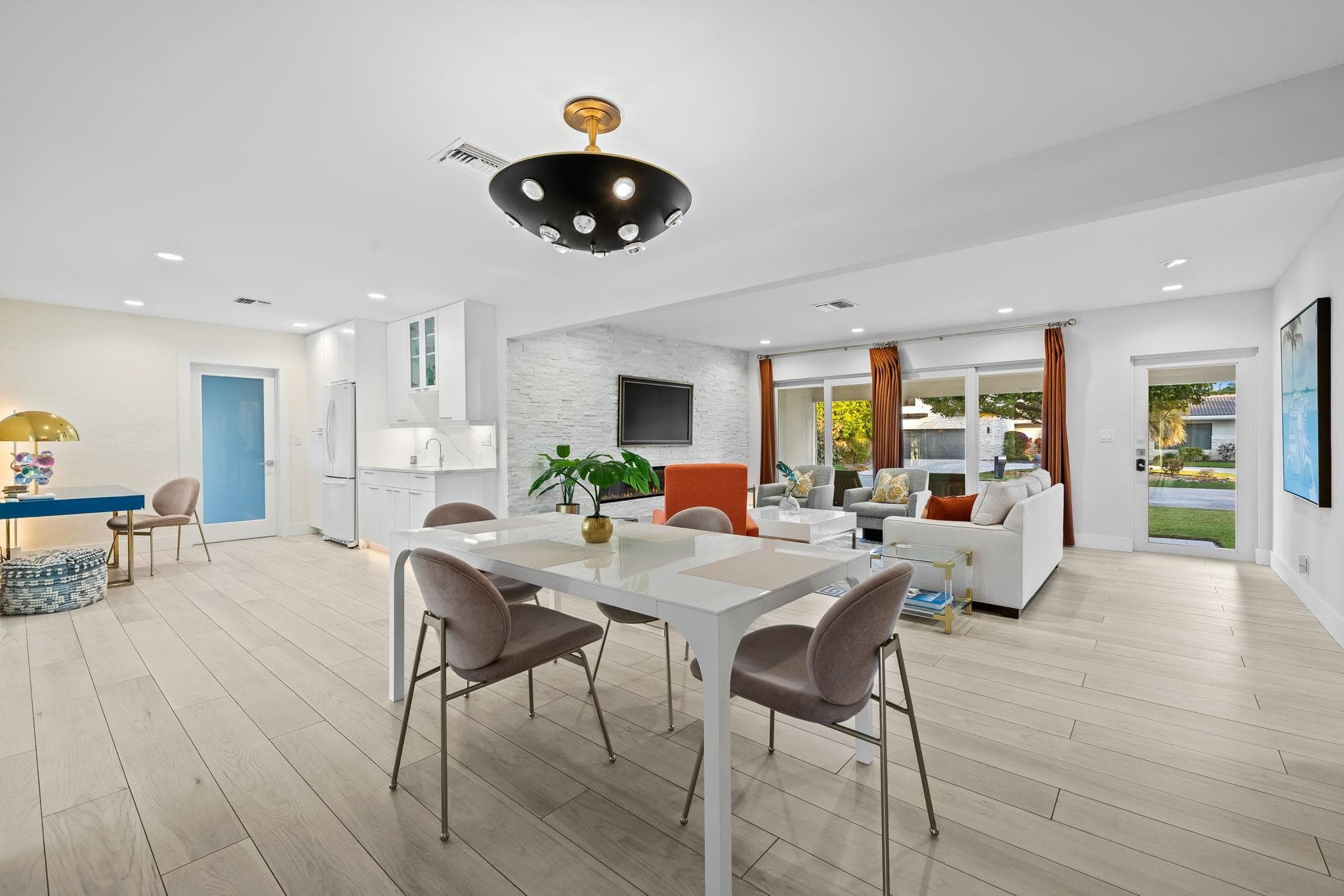 1731 NE 23rd Avenue, Fort Lauderdale, FL 33305 — photo 12 of 69