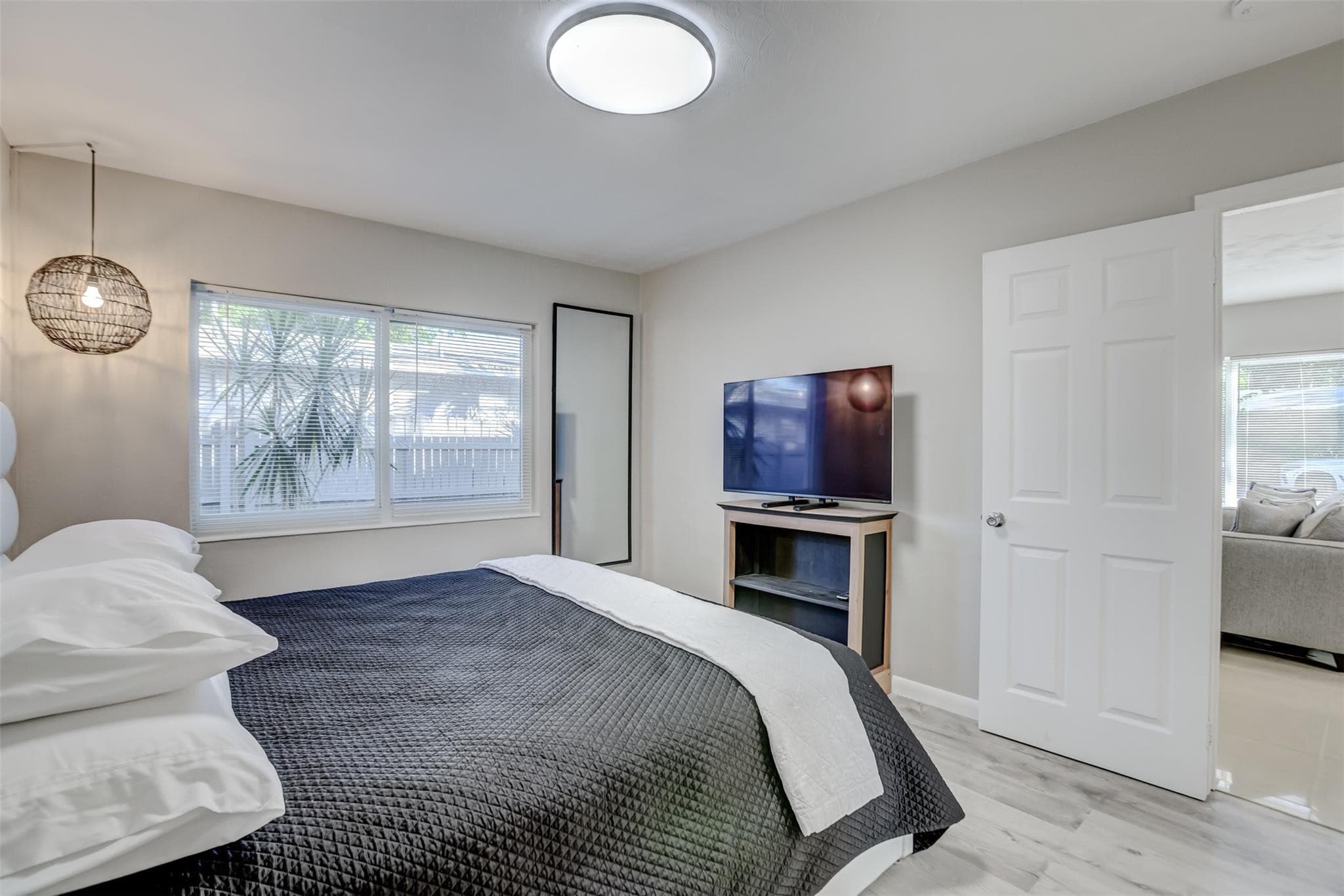 1005 NE 17th Court, Fort Lauderdale, FL 33305 — photo 12 of 26