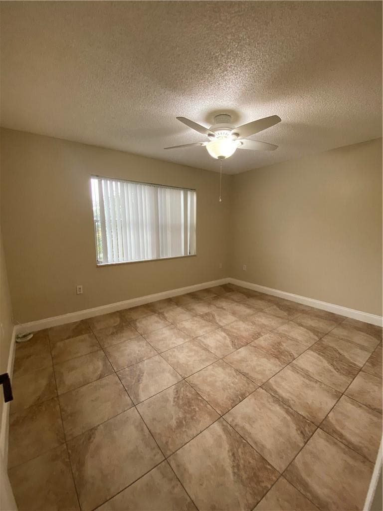 4235 N University Drive 301, Sunrise, FL 33351 — photo 26 of 55