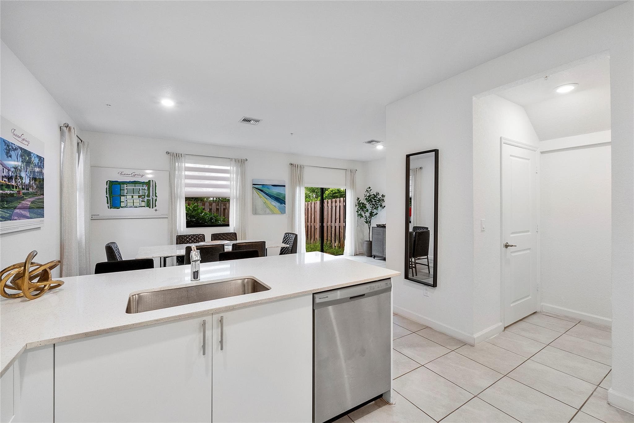 15987 SW 2nd Place 1, Pembroke Pines, FL 33027 — photo 12 of 29