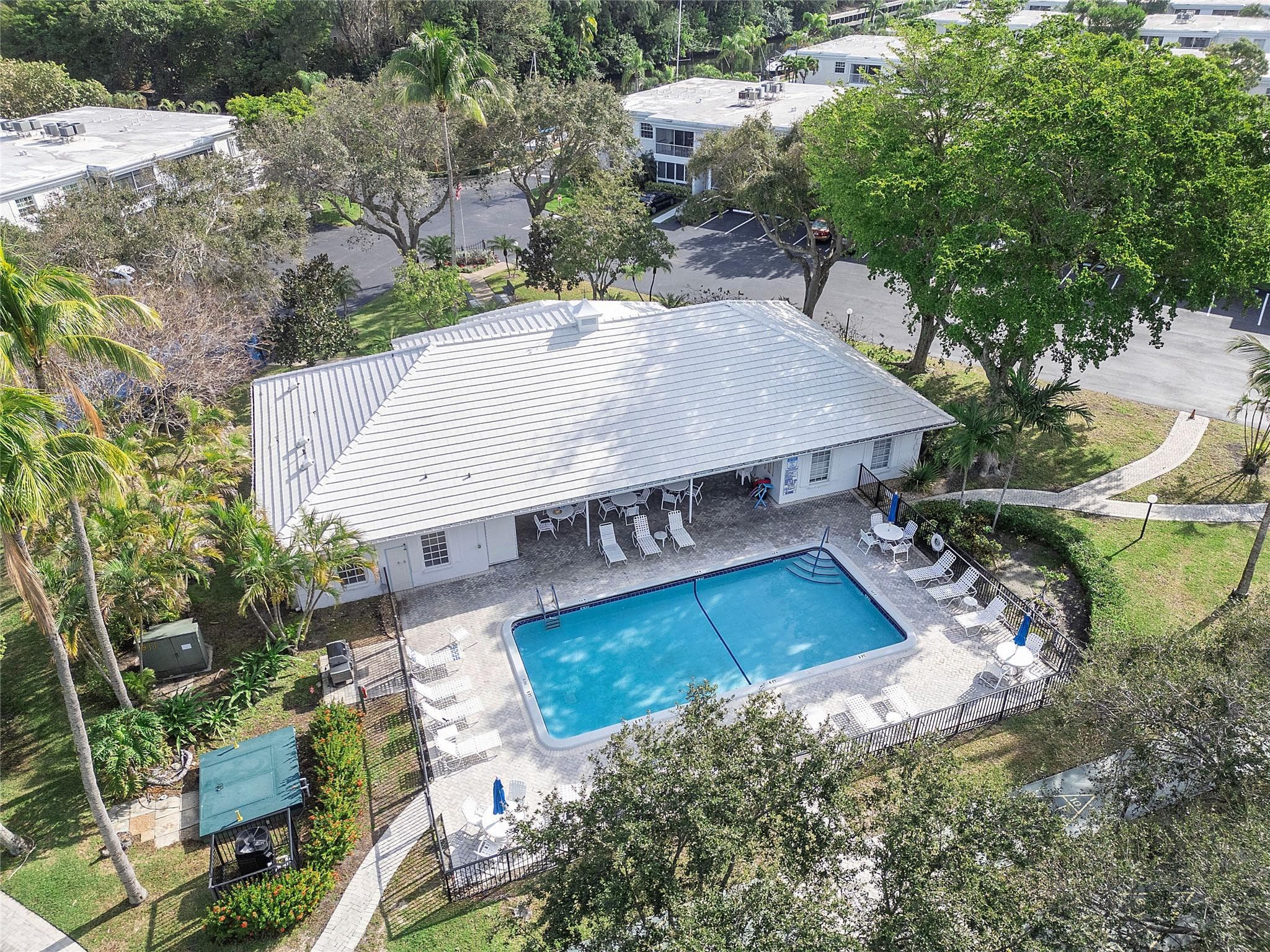 6239 Bay Club Drive 1, Fort Lauderdale, FL 33308 — photo 33 of 36