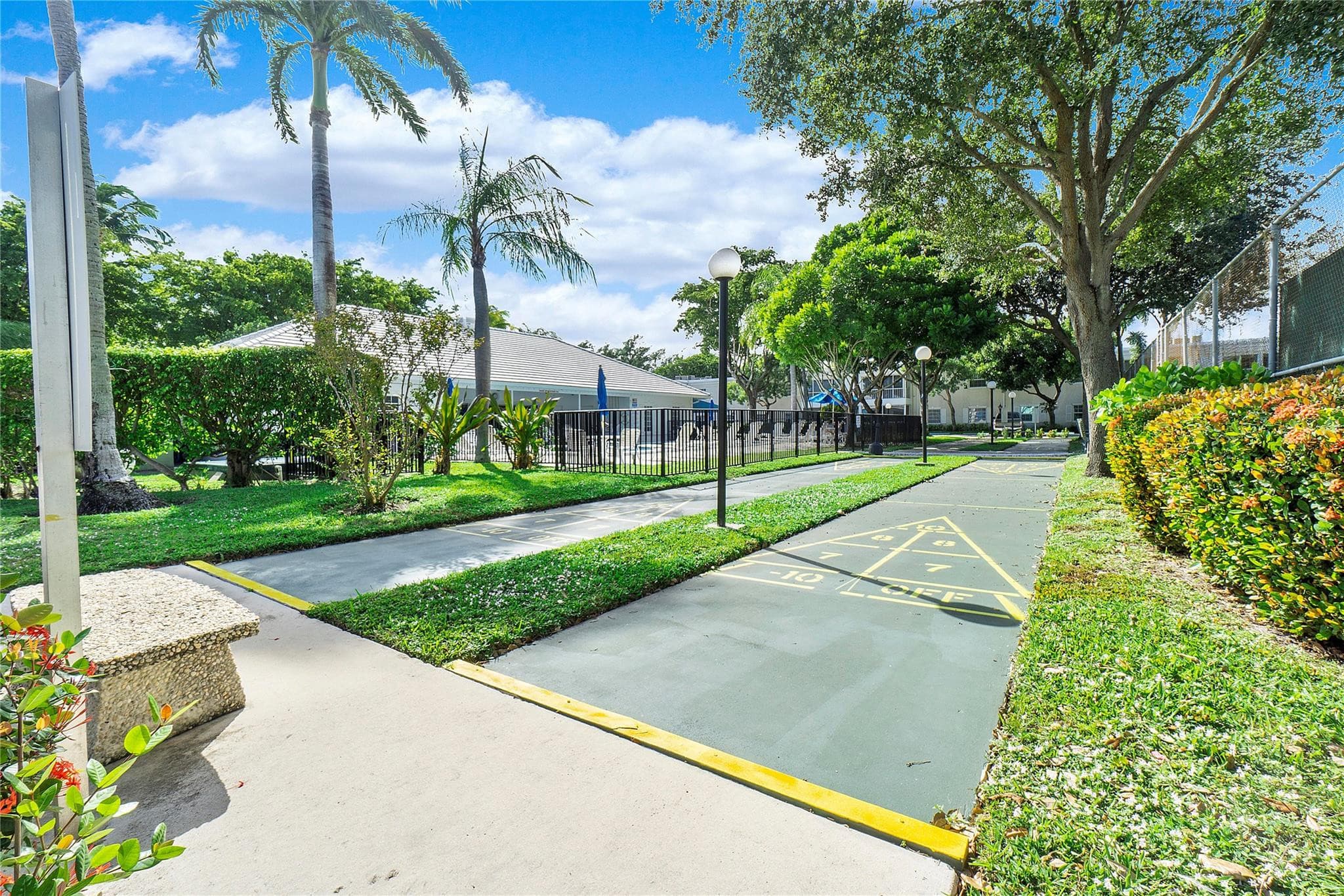 6239 Bay Club Drive 1, Fort Lauderdale, FL 33308 — photo 34 of 36