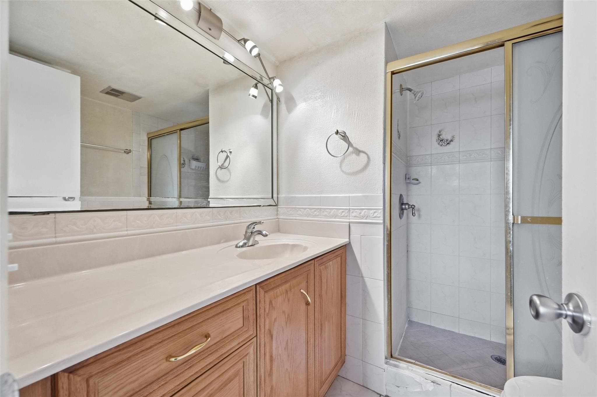 8040 N Sunrise Lakes Drive 303, Fort Lauderdale, FL 33322 — photo 11 of 22