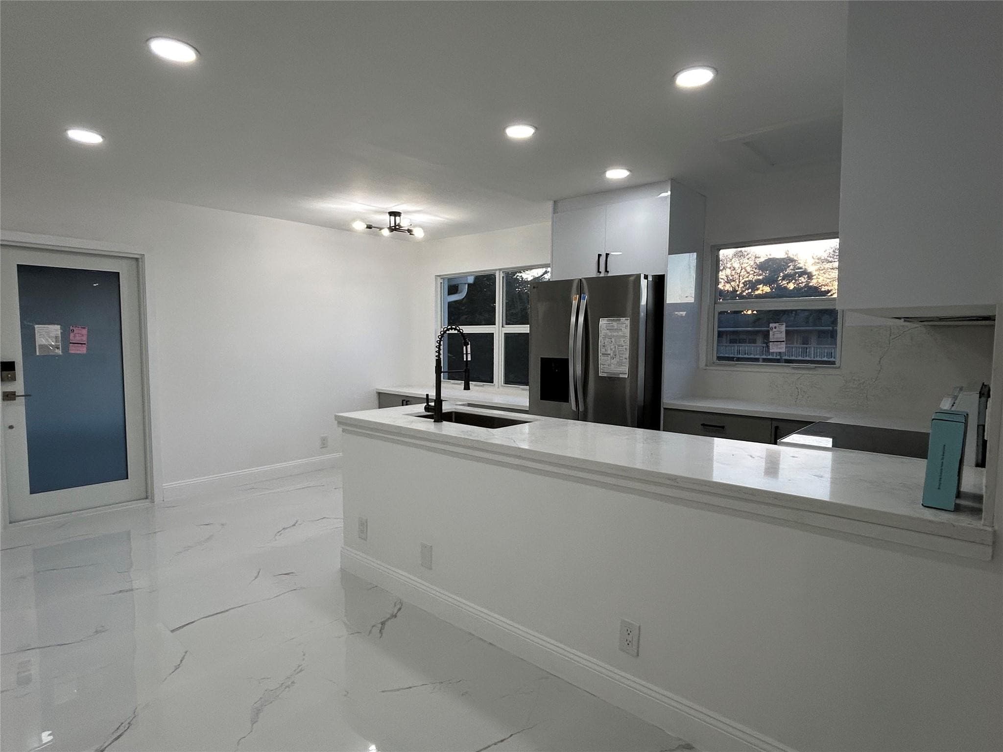 115 Ventnor F, Deerfield Beach, FL 33442 — photo 2 of 8