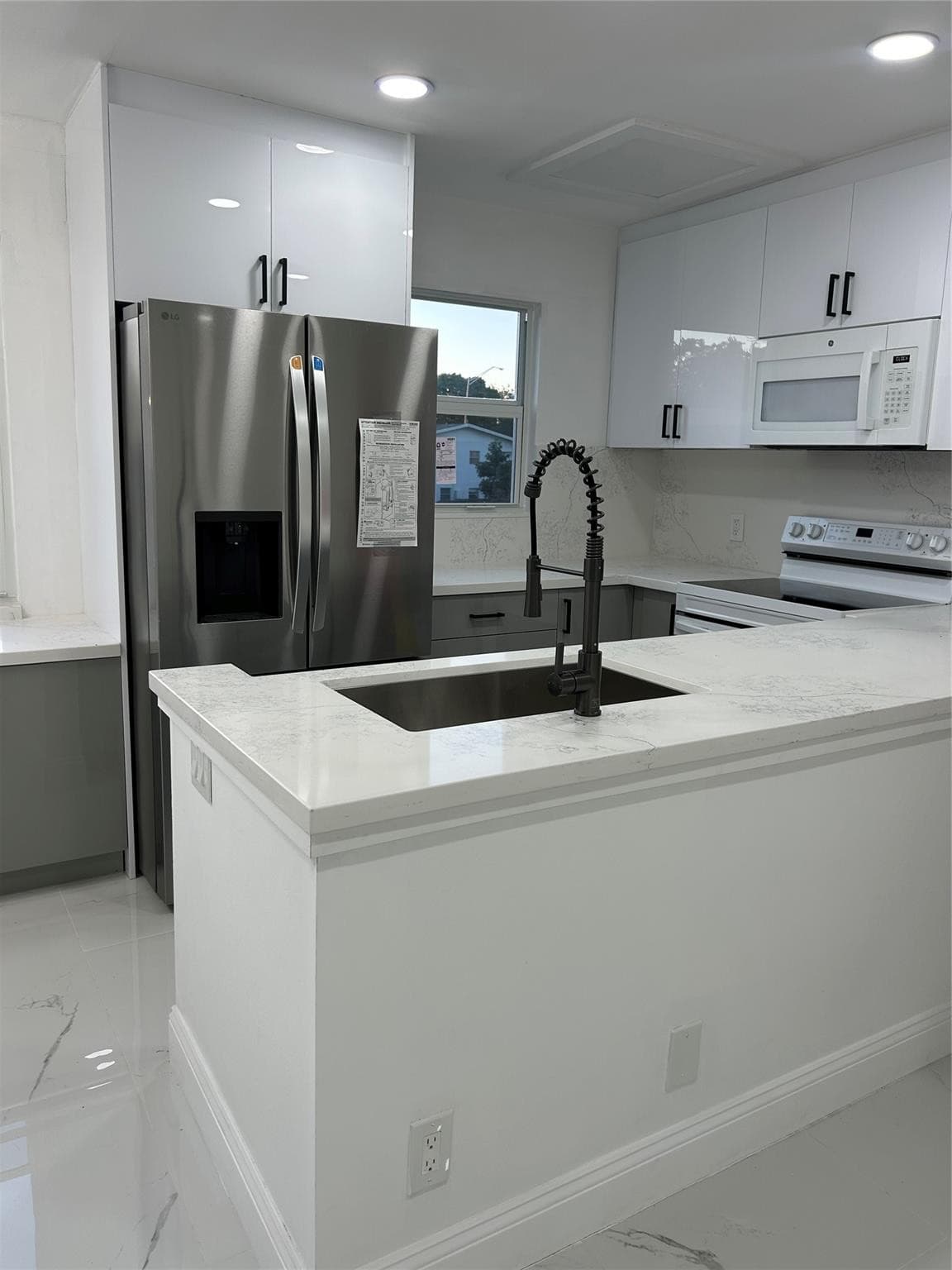 115 Ventnor F 115, Deerfield Beach, FL 33442 — photo 3 of 8