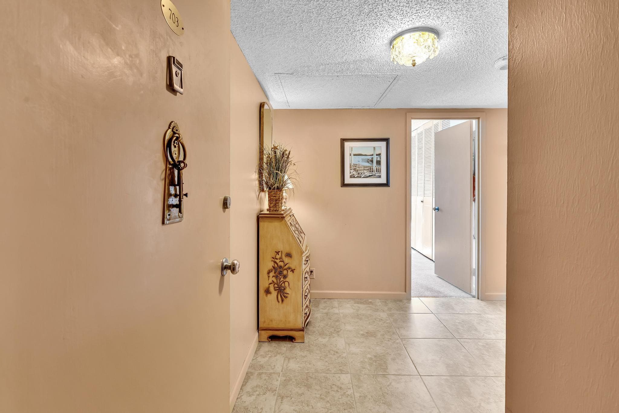 3233 NE 32nd Avenue 703, Fort Lauderdale, FL 33308 — photo 4 of 68