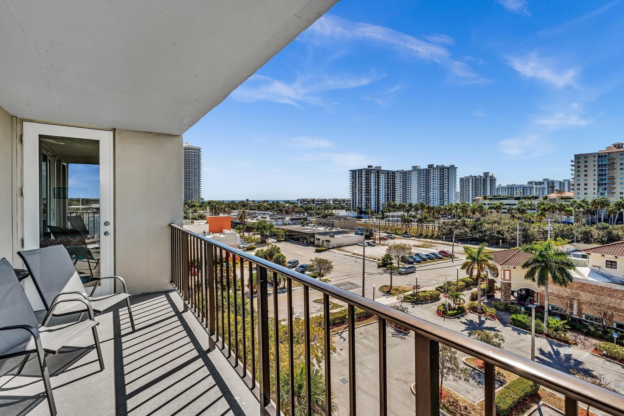 3233 NE 32nd Avenue 703, Fort Lauderdale, FL 33308 — photo 12 of 68